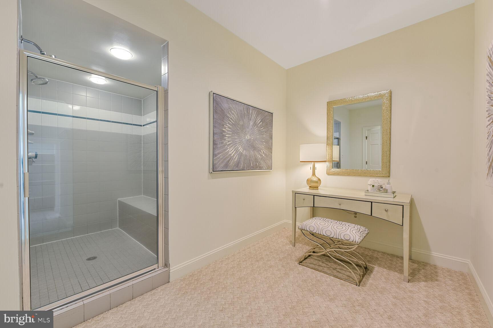 CREWS WOODS - Residential