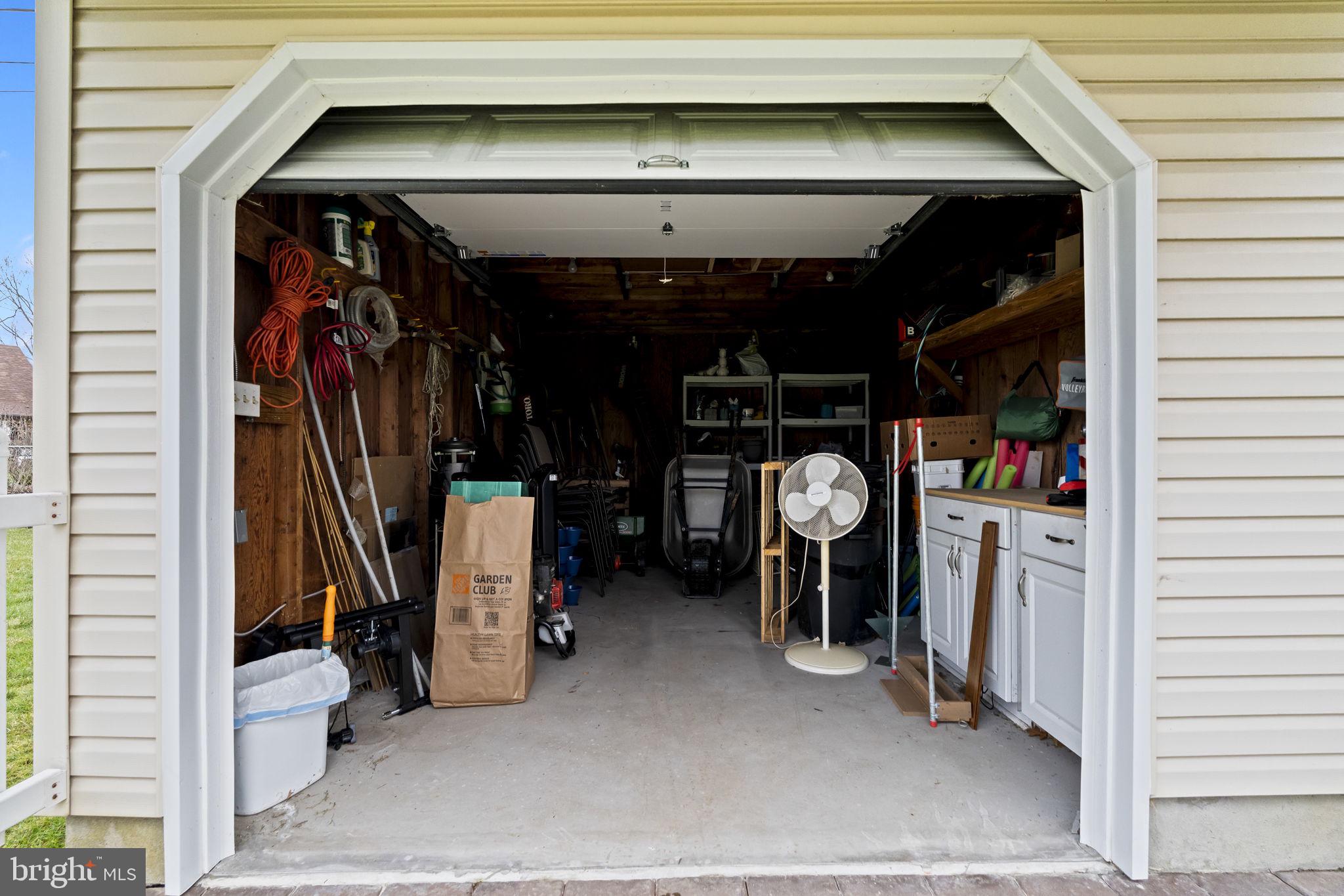 BELMONT HILLS - Residential