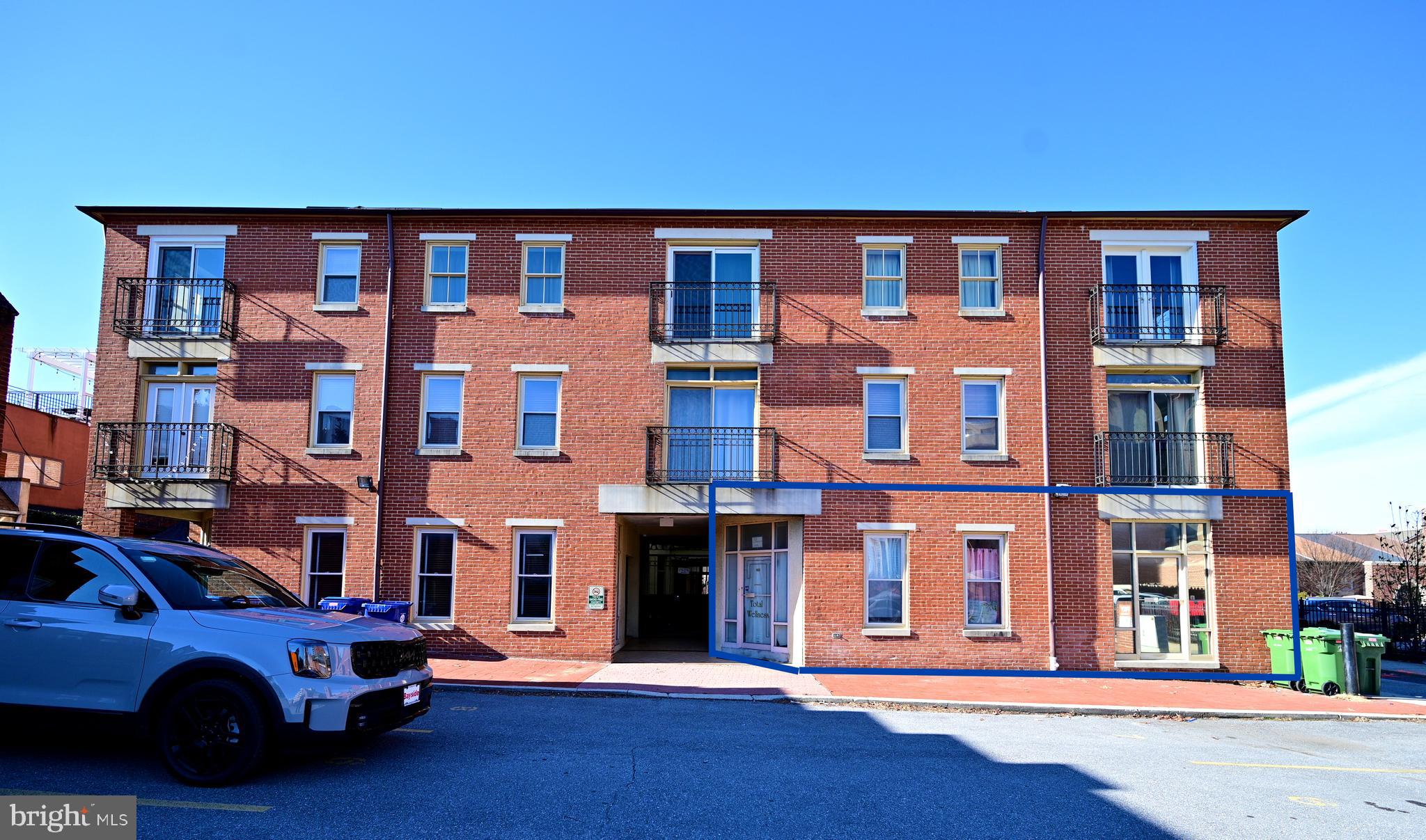 FEDERAL HILL HISTORIC DISTRICT - Commercial Sale