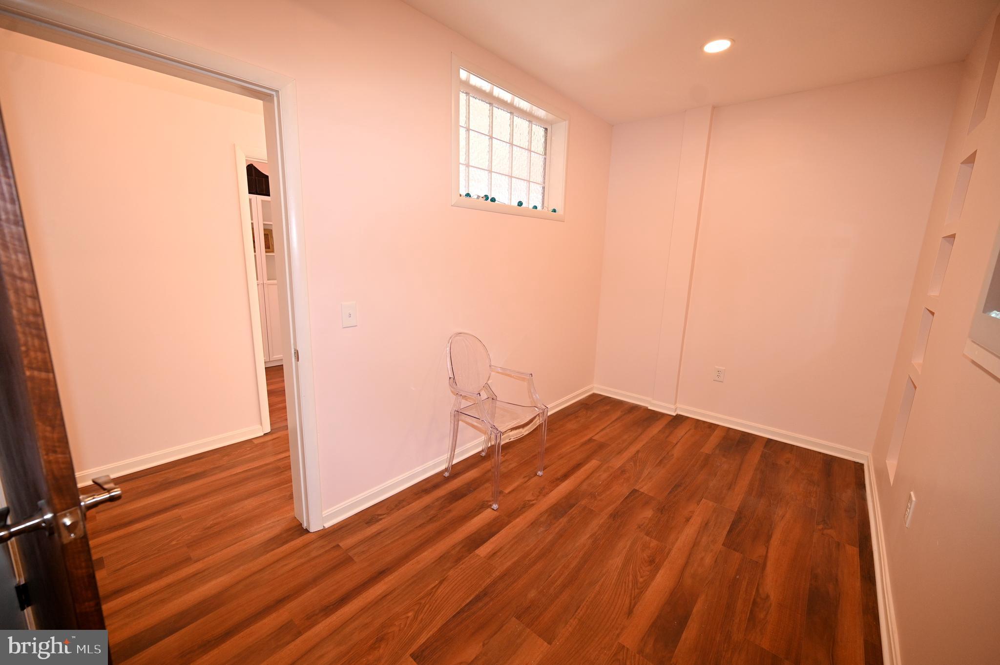 FEDERAL HILL HISTORIC DISTRICT - Commercial Sale