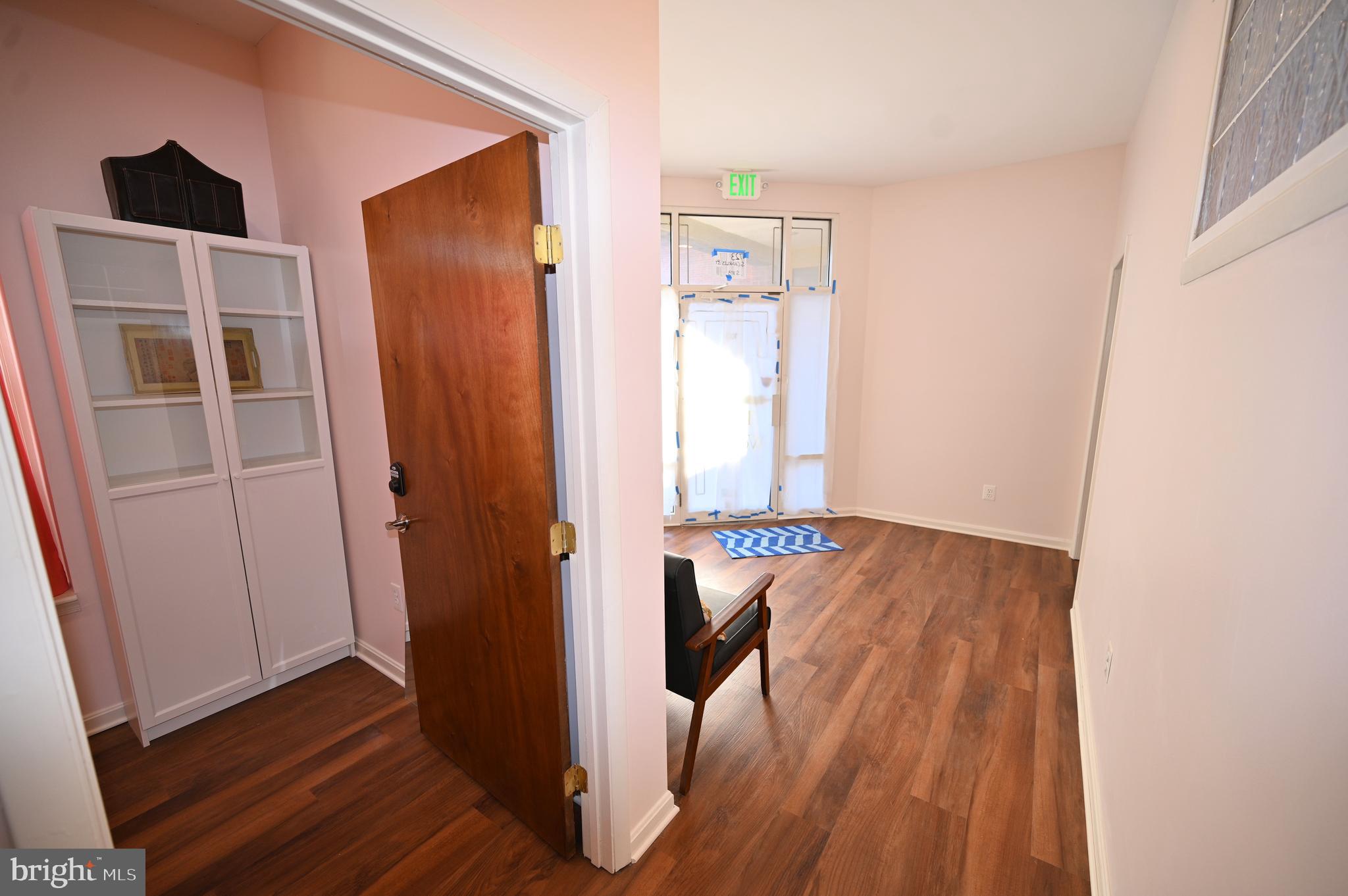 FEDERAL HILL HISTORIC DISTRICT - Commercial Sale