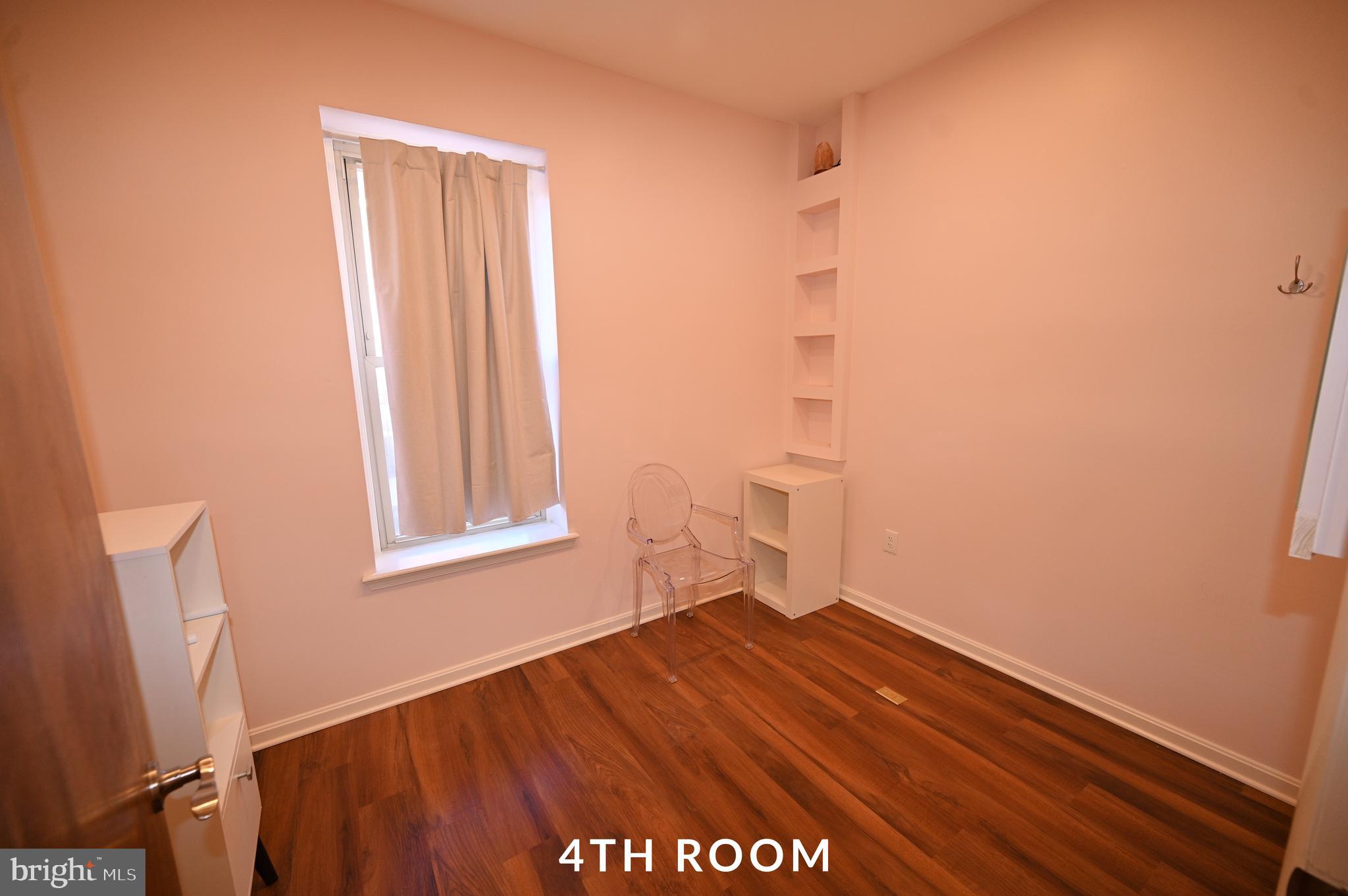 FEDERAL HILL HISTORIC DISTRICT - Commercial Sale