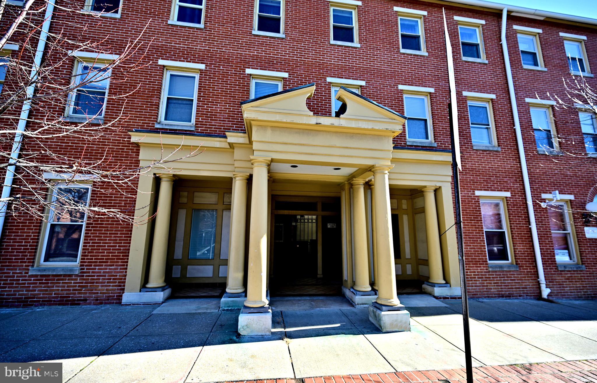 FEDERAL HILL HISTORIC DISTRICT - Commercial Sale