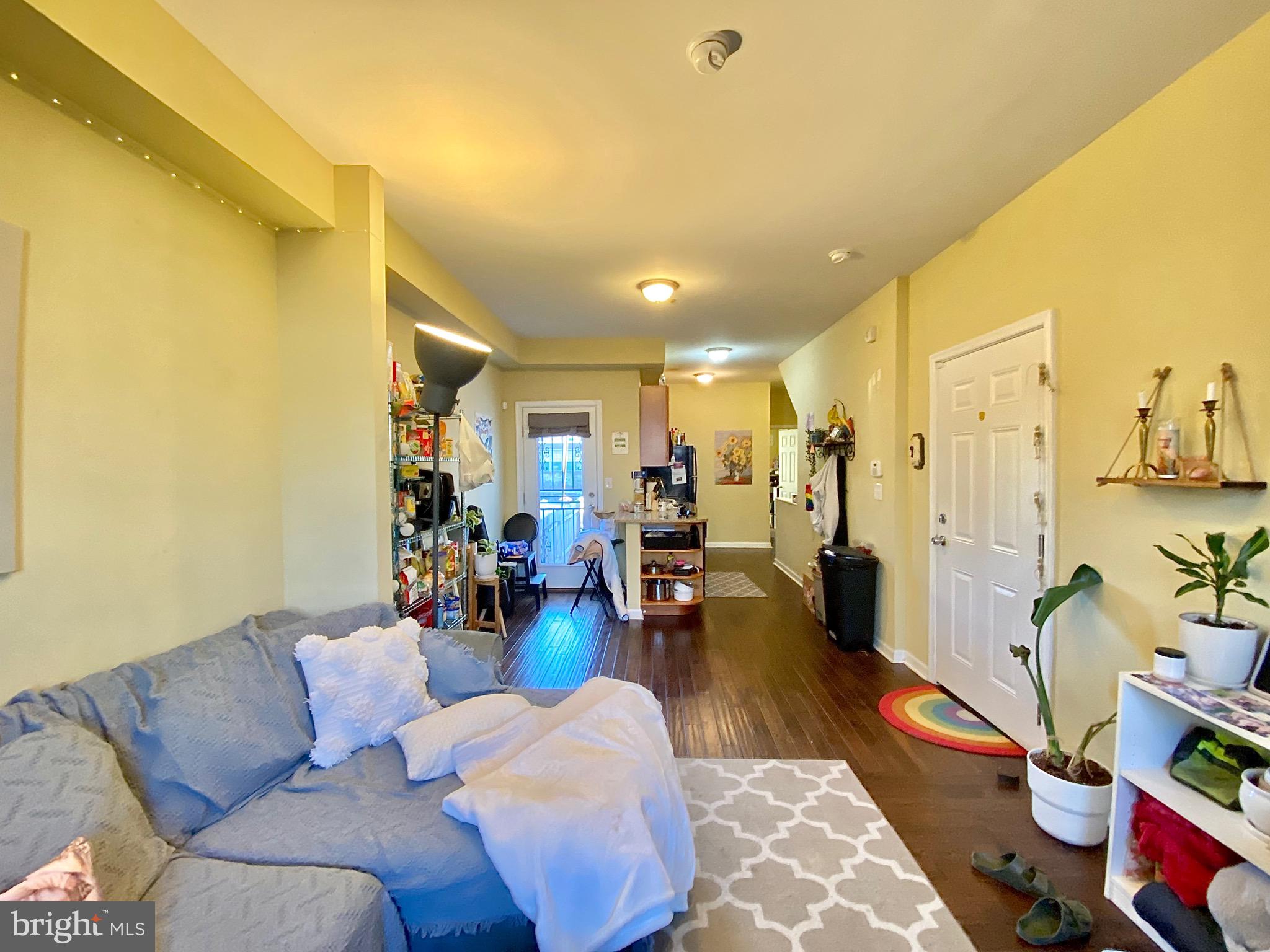TEMPLE UNIVERSITY - Residential Lease