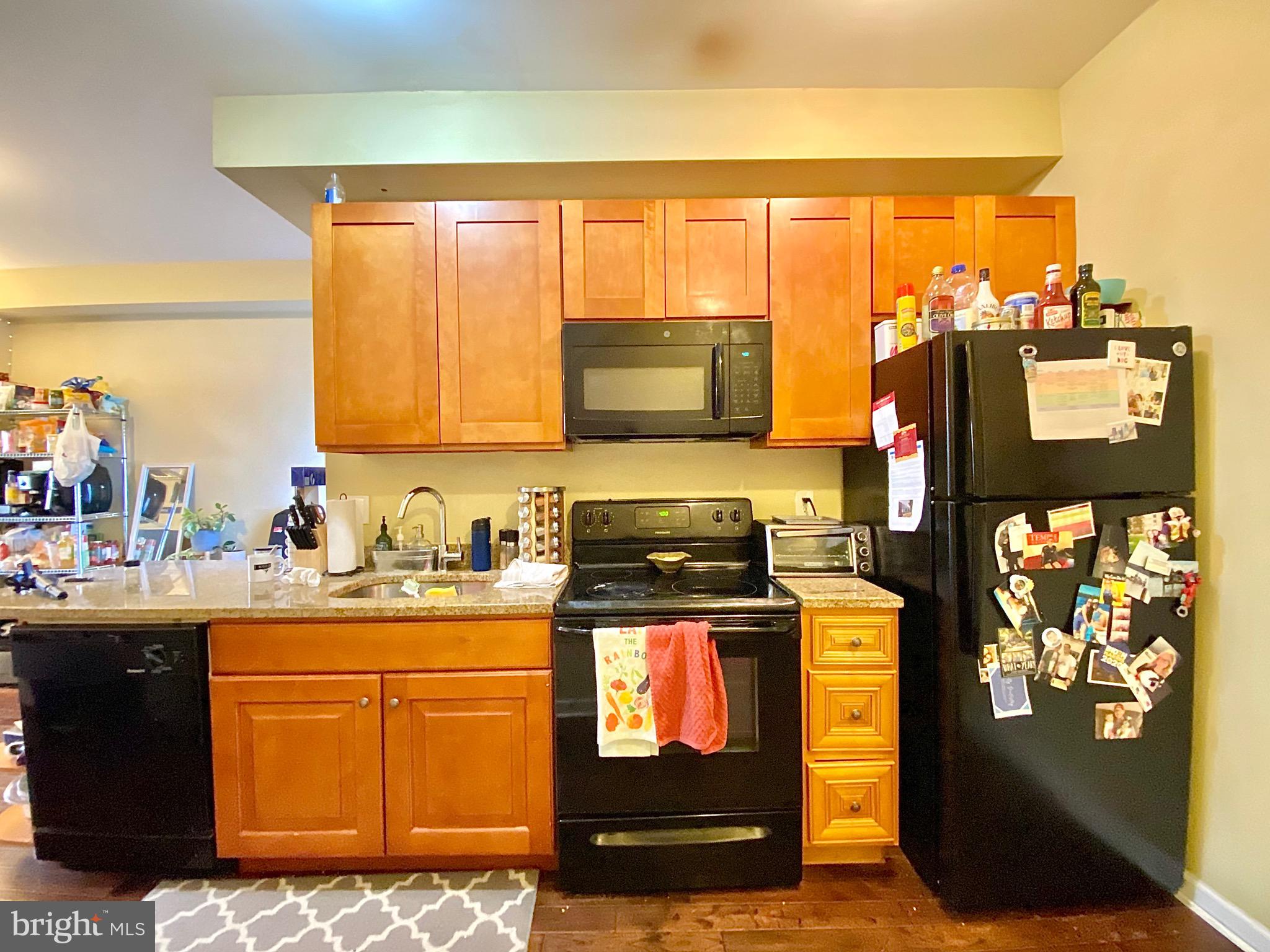 TEMPLE UNIVERSITY - Residential Lease