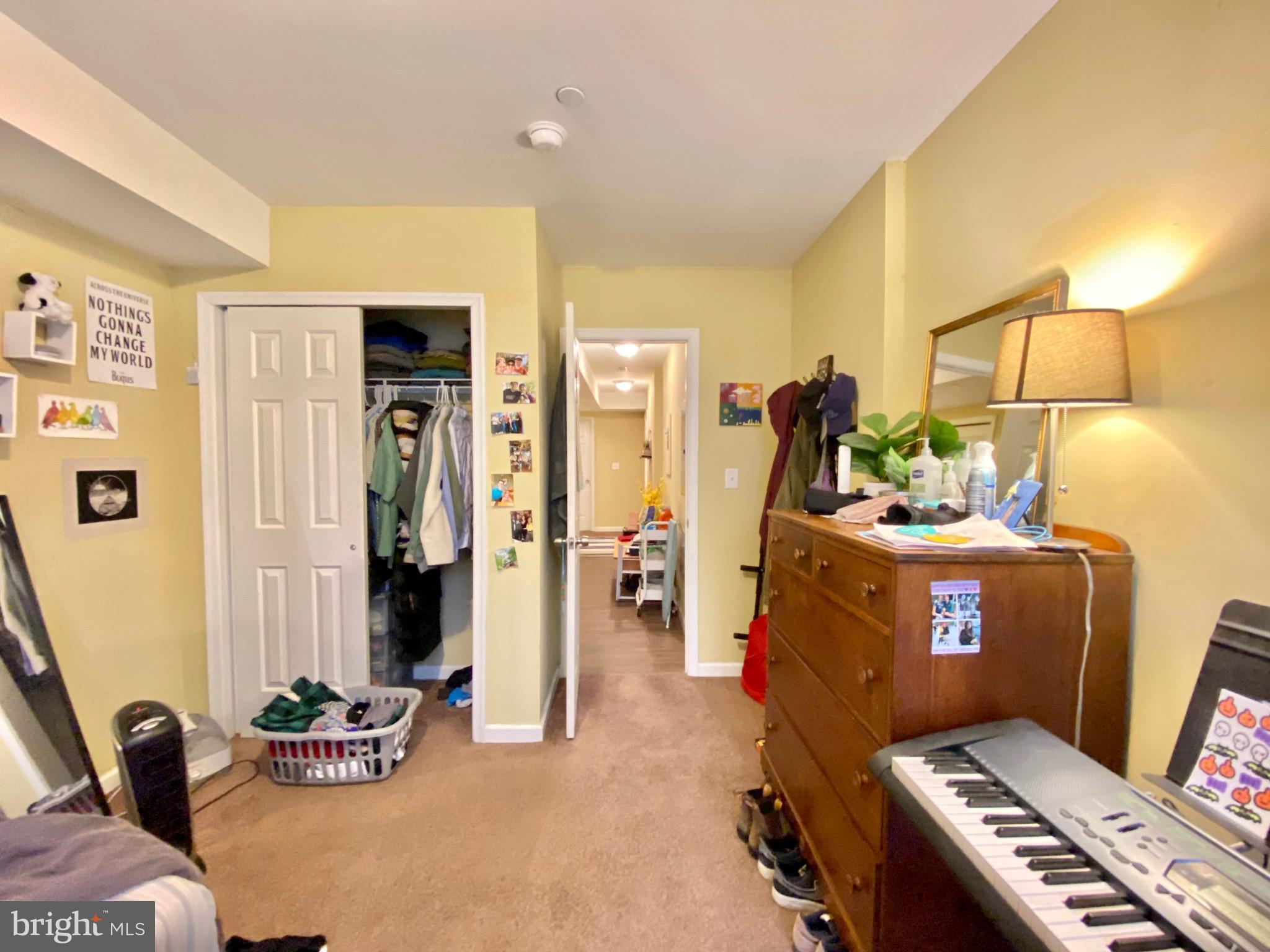 TEMPLE UNIVERSITY - Residential Lease