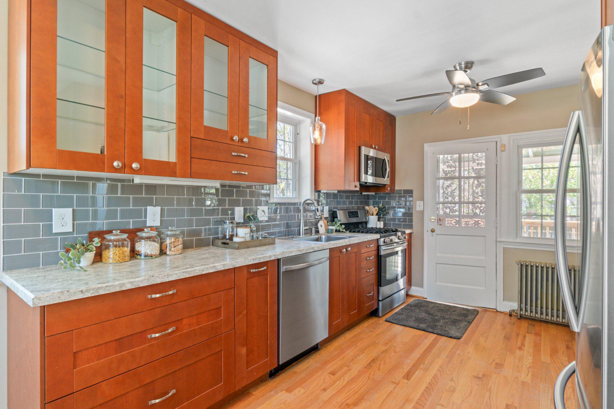 KENSINGTON - Residential