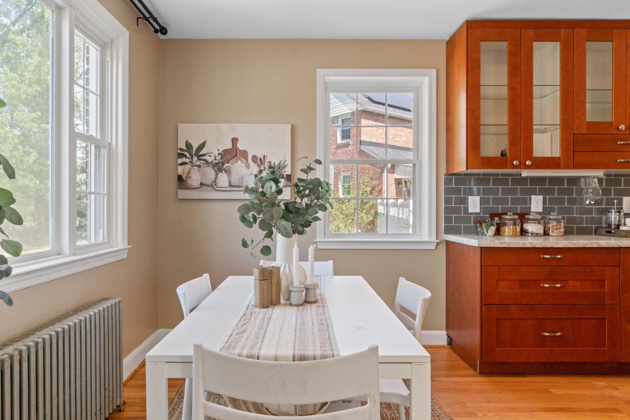 KENSINGTON - Residential