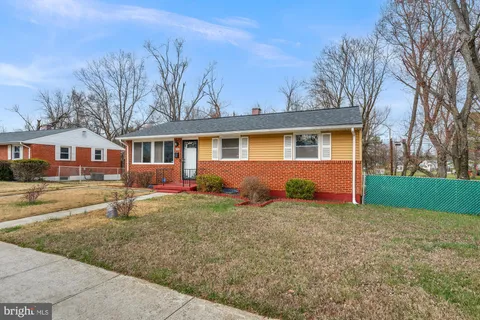 MLS: MDBC2162250