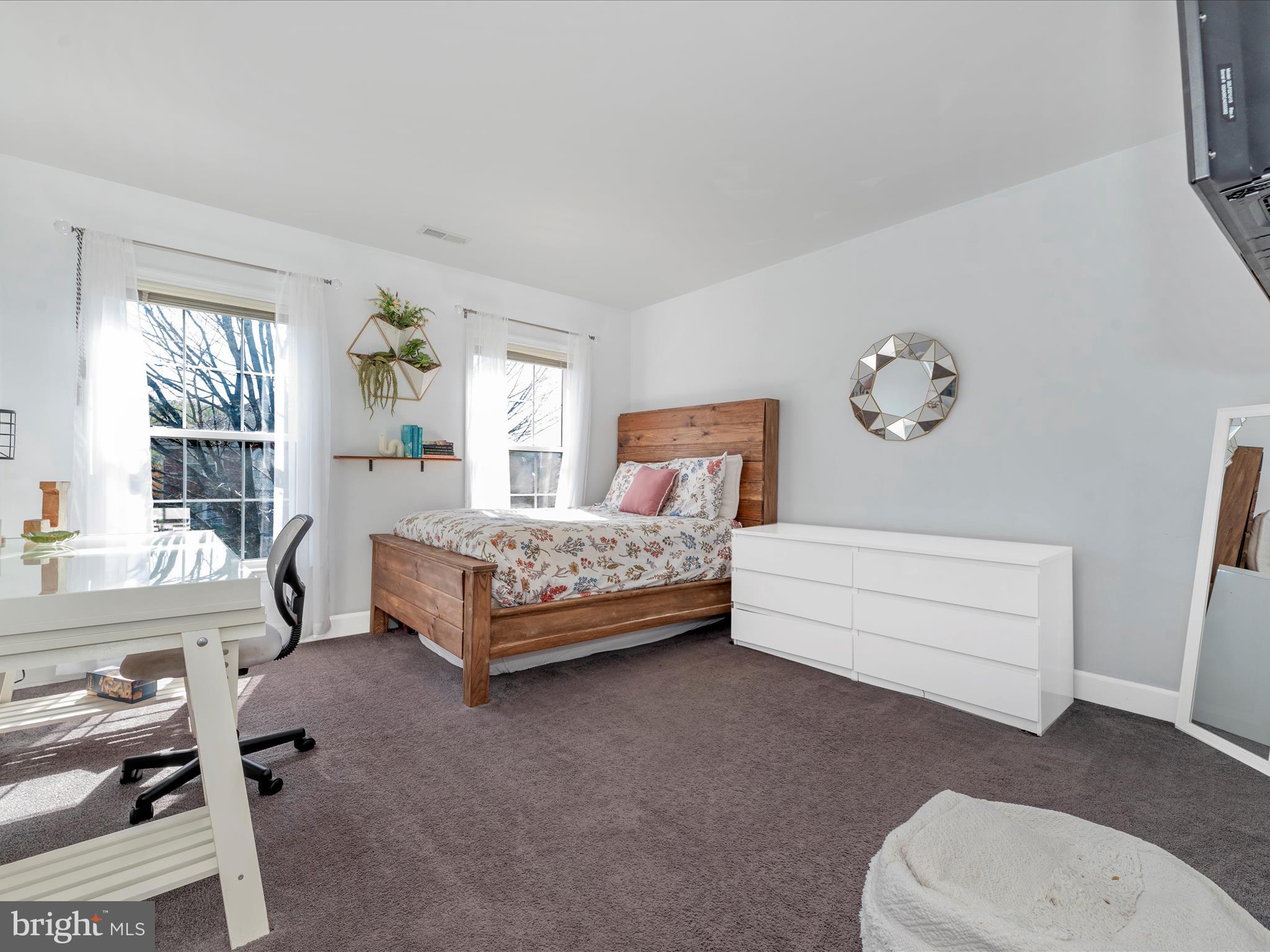 SPRING RIDGE - Residential