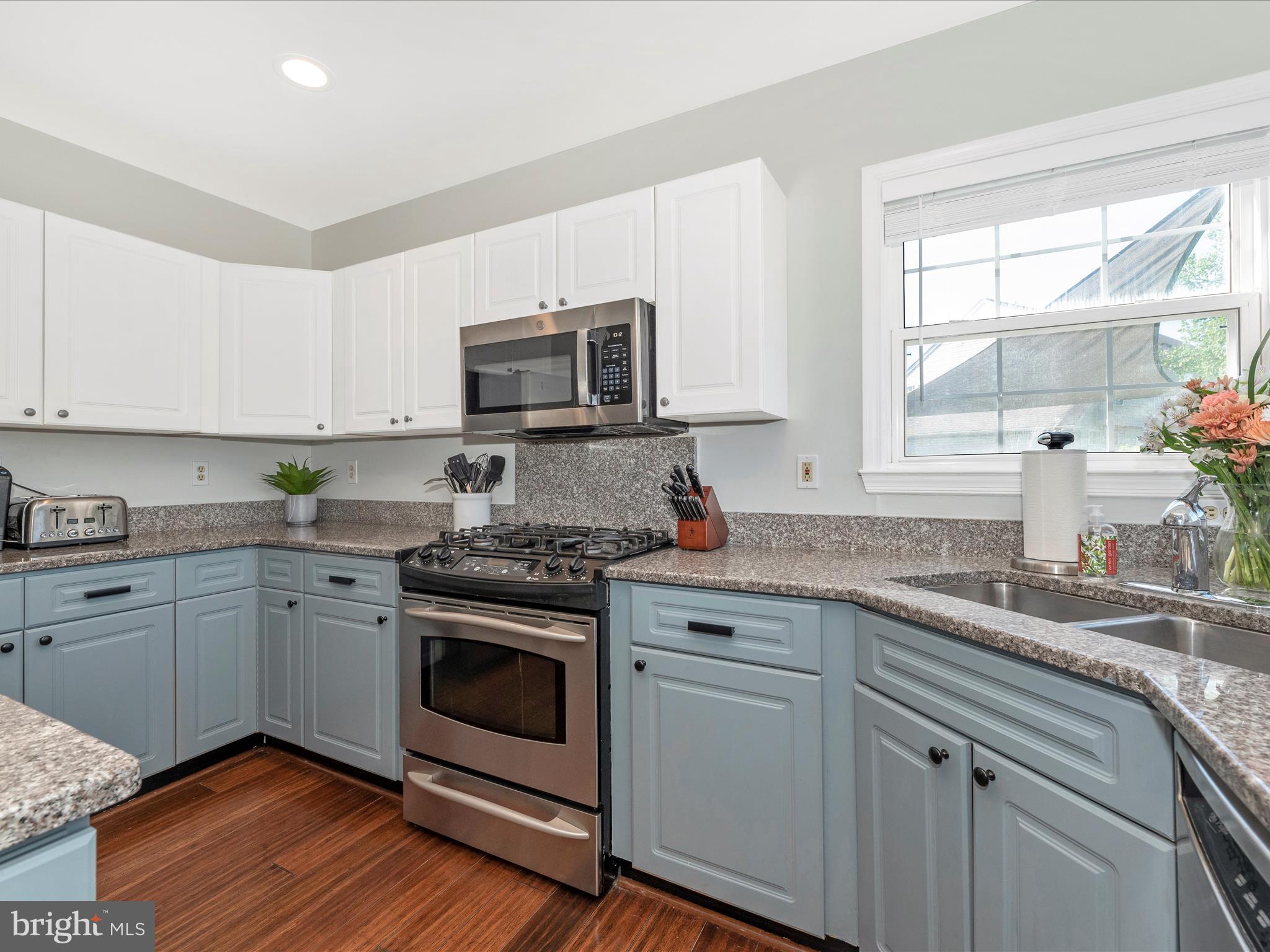 SPRING RIDGE - Residential