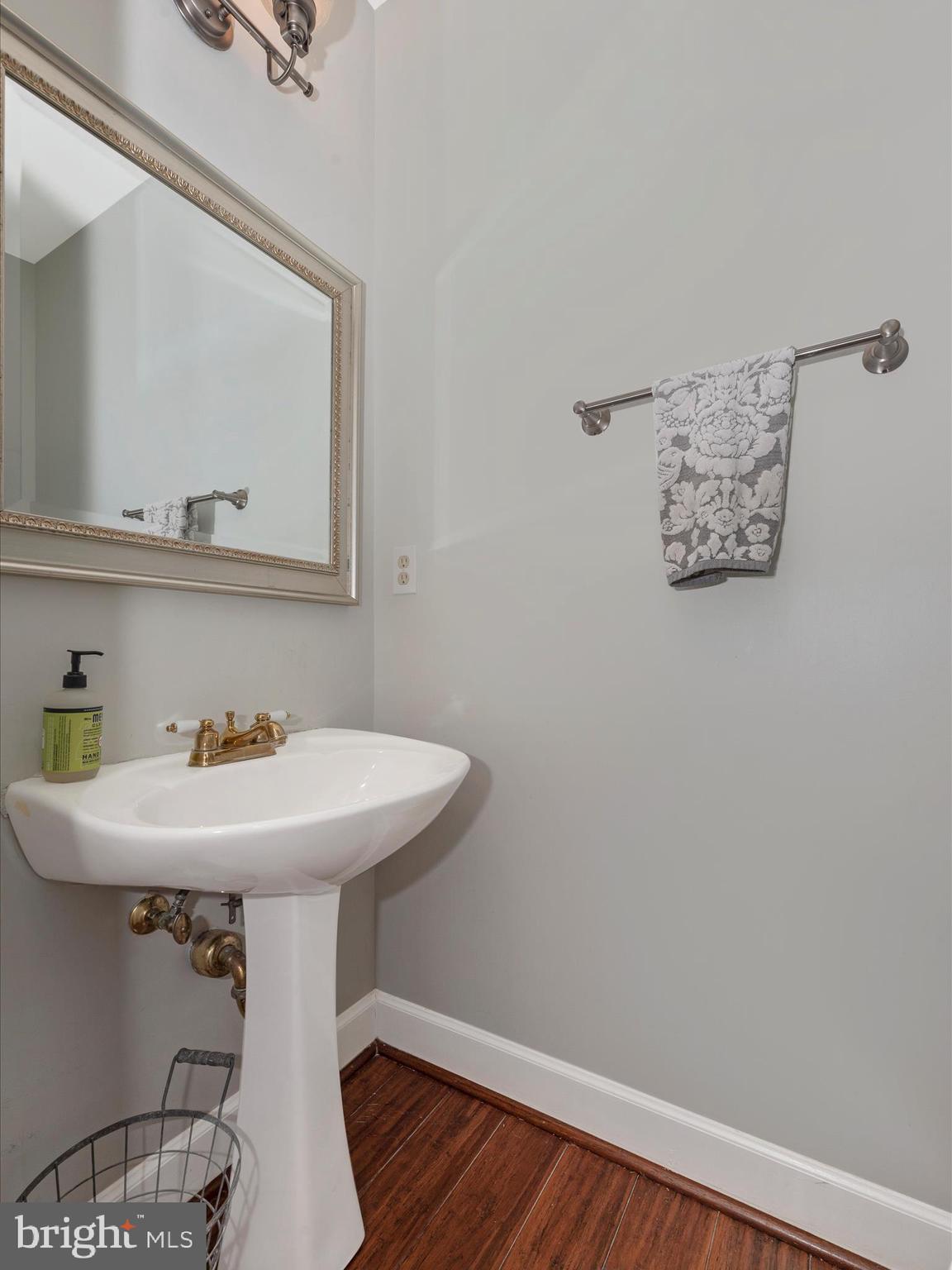 SPRING RIDGE - Residential