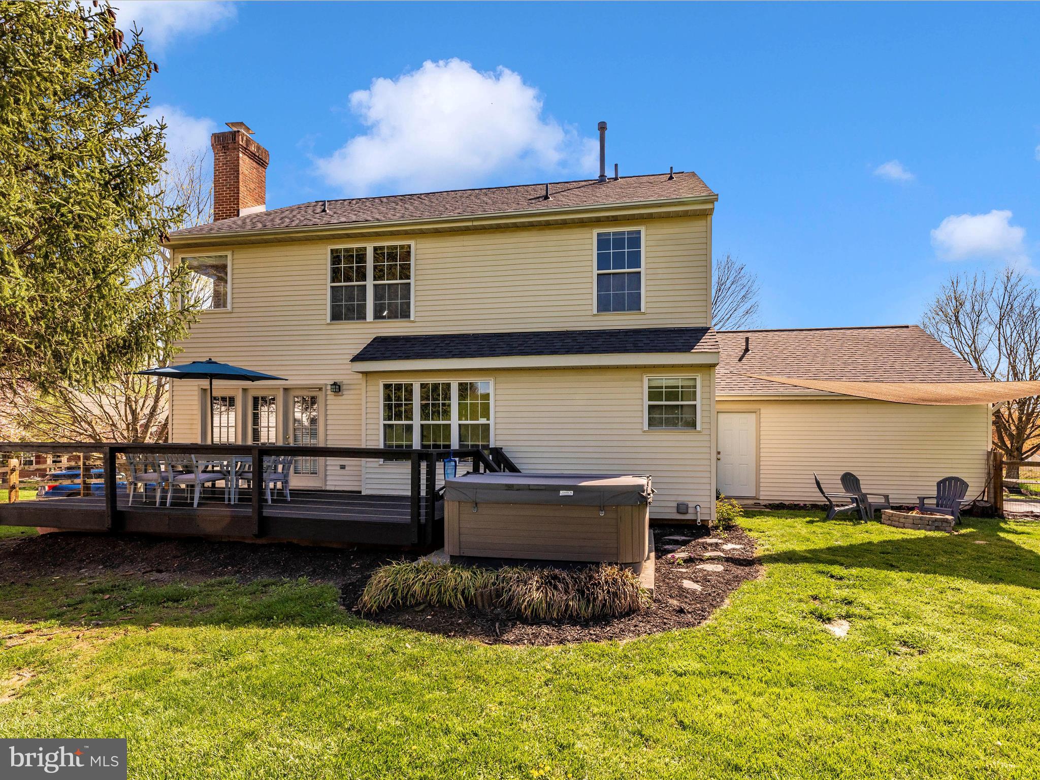 SPRING RIDGE - Residential