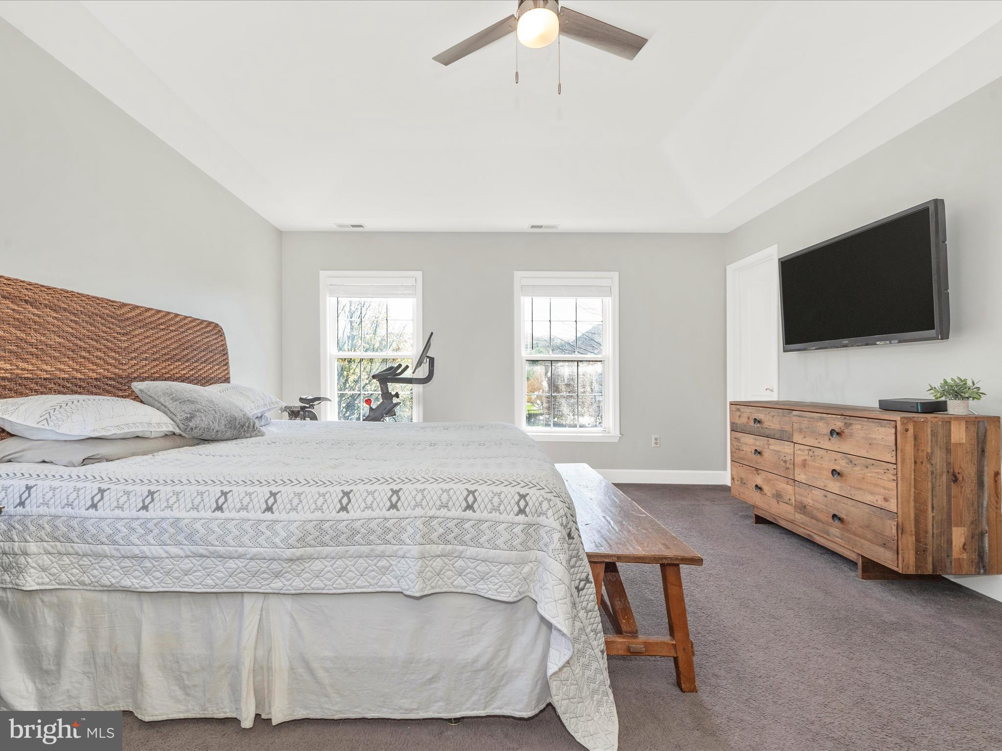 SPRING RIDGE - Residential