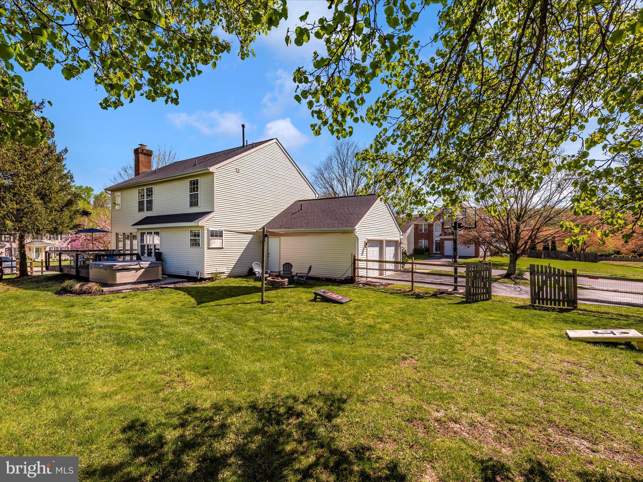 SPRING RIDGE - Residential