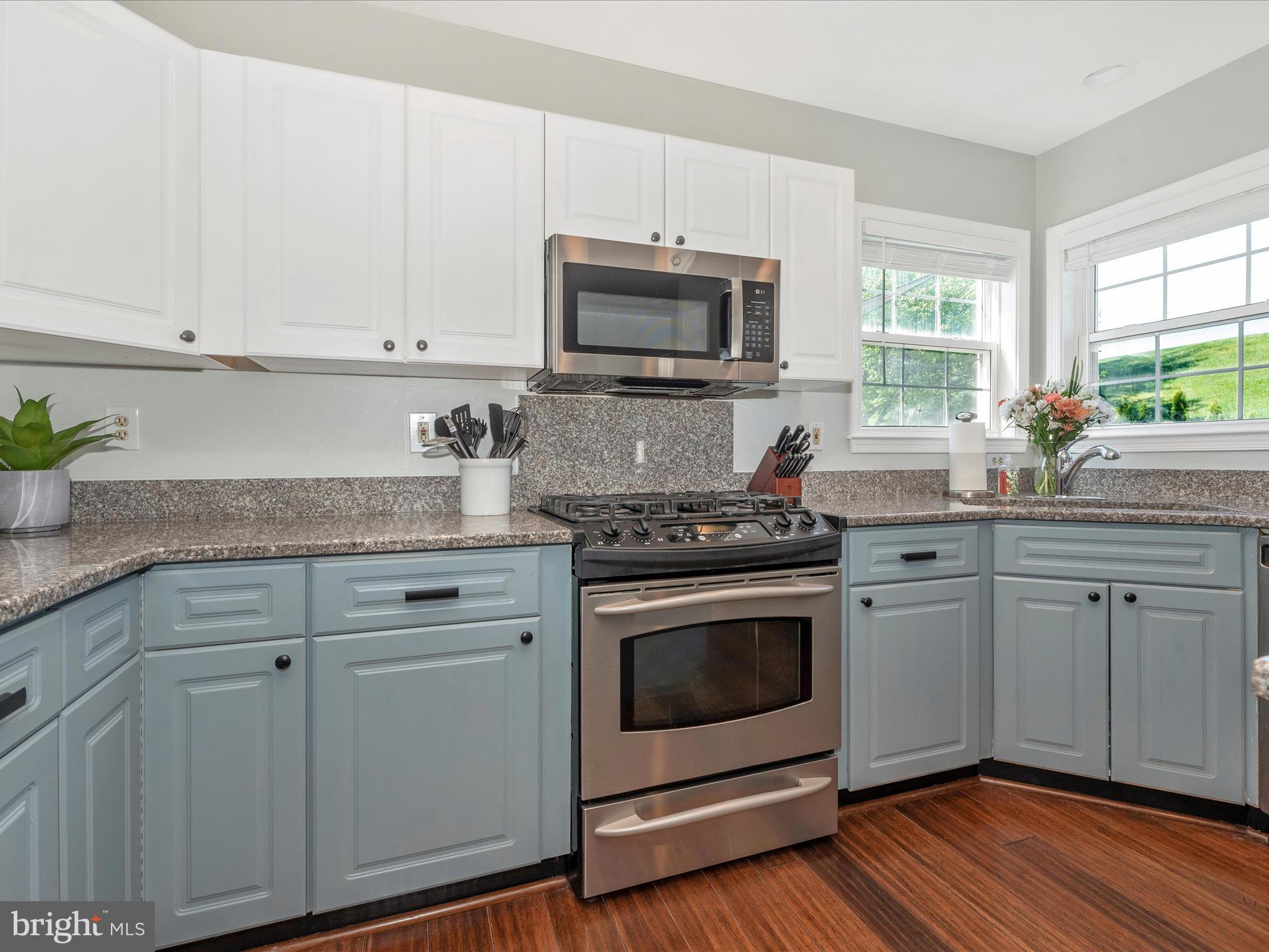 SPRING RIDGE - Residential