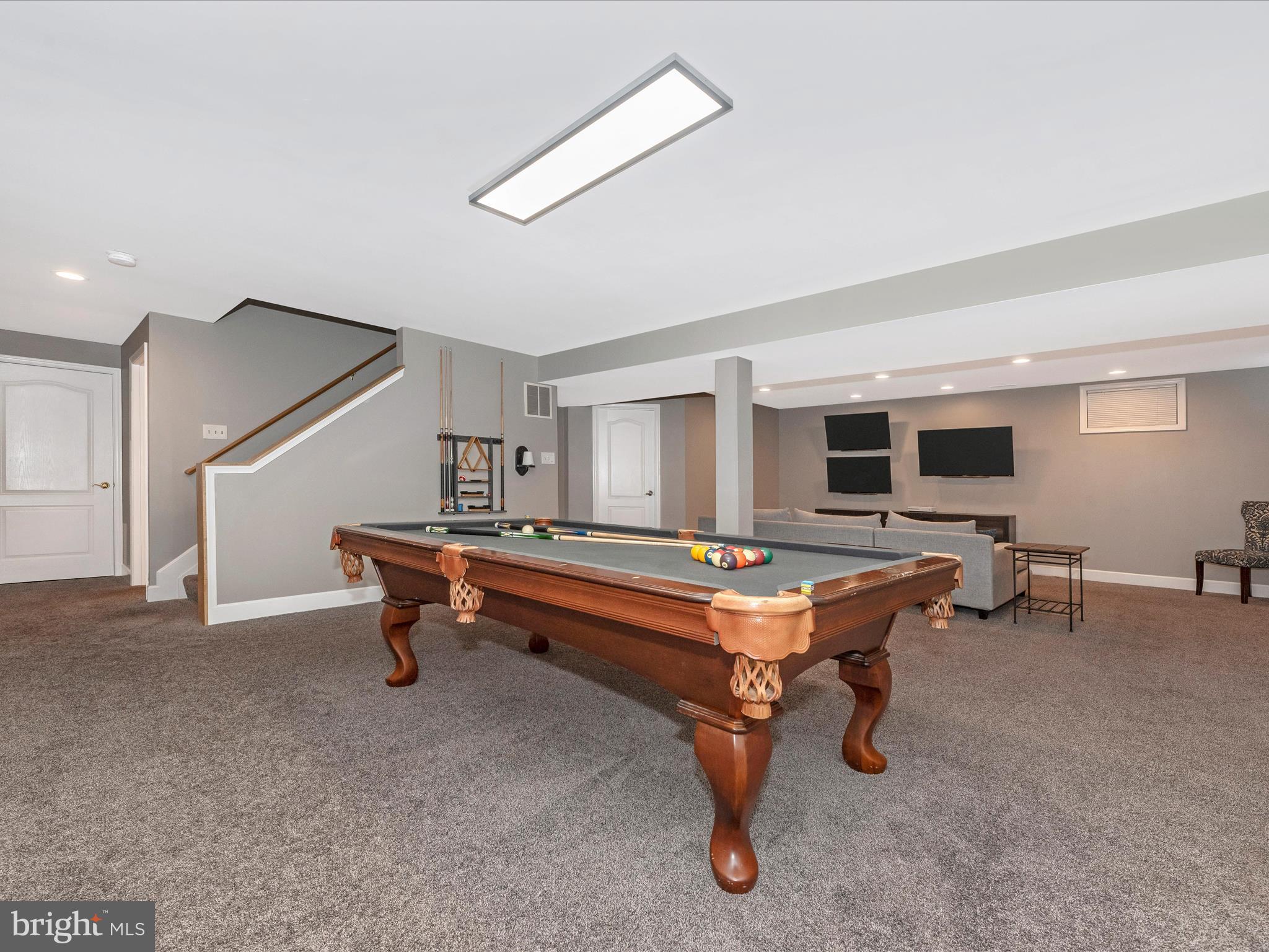 SPRING RIDGE - Residential