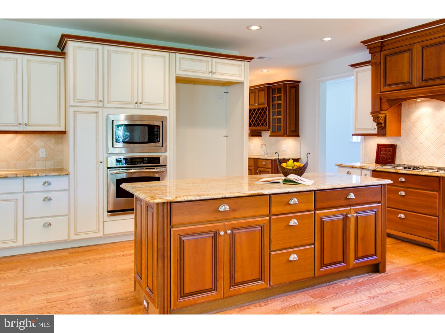 ENCLAV PLEASANT WOOD - Residential