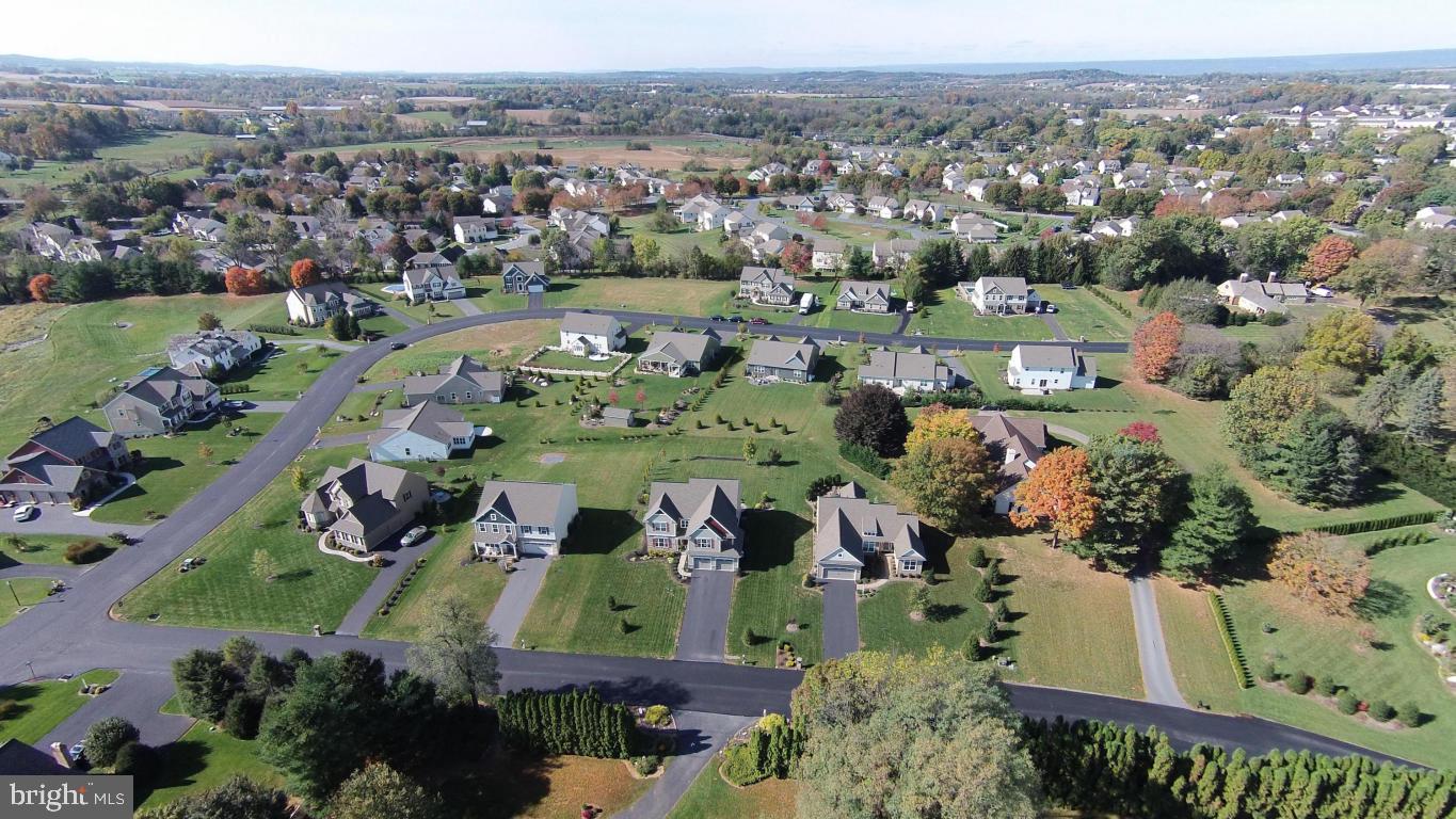 FIELDCREST - Residential