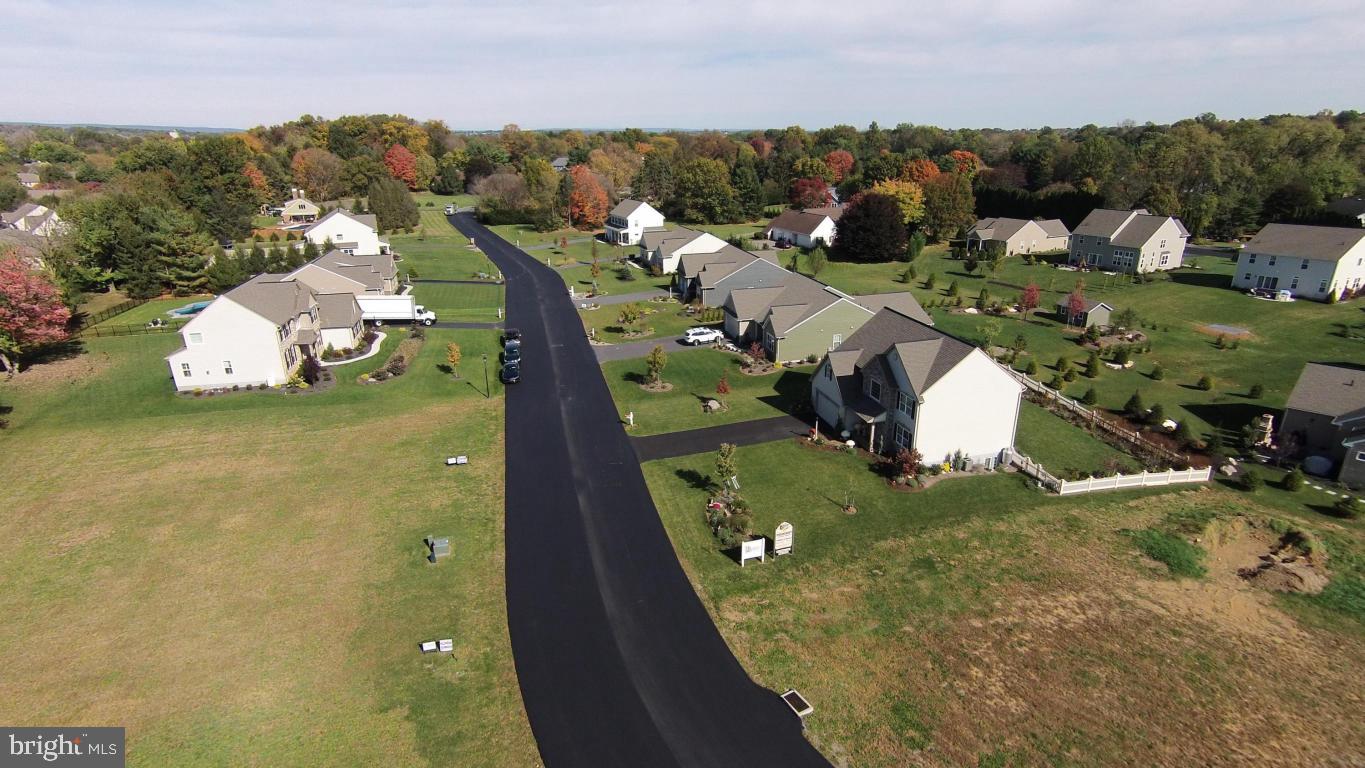 FIELDCREST - Residential