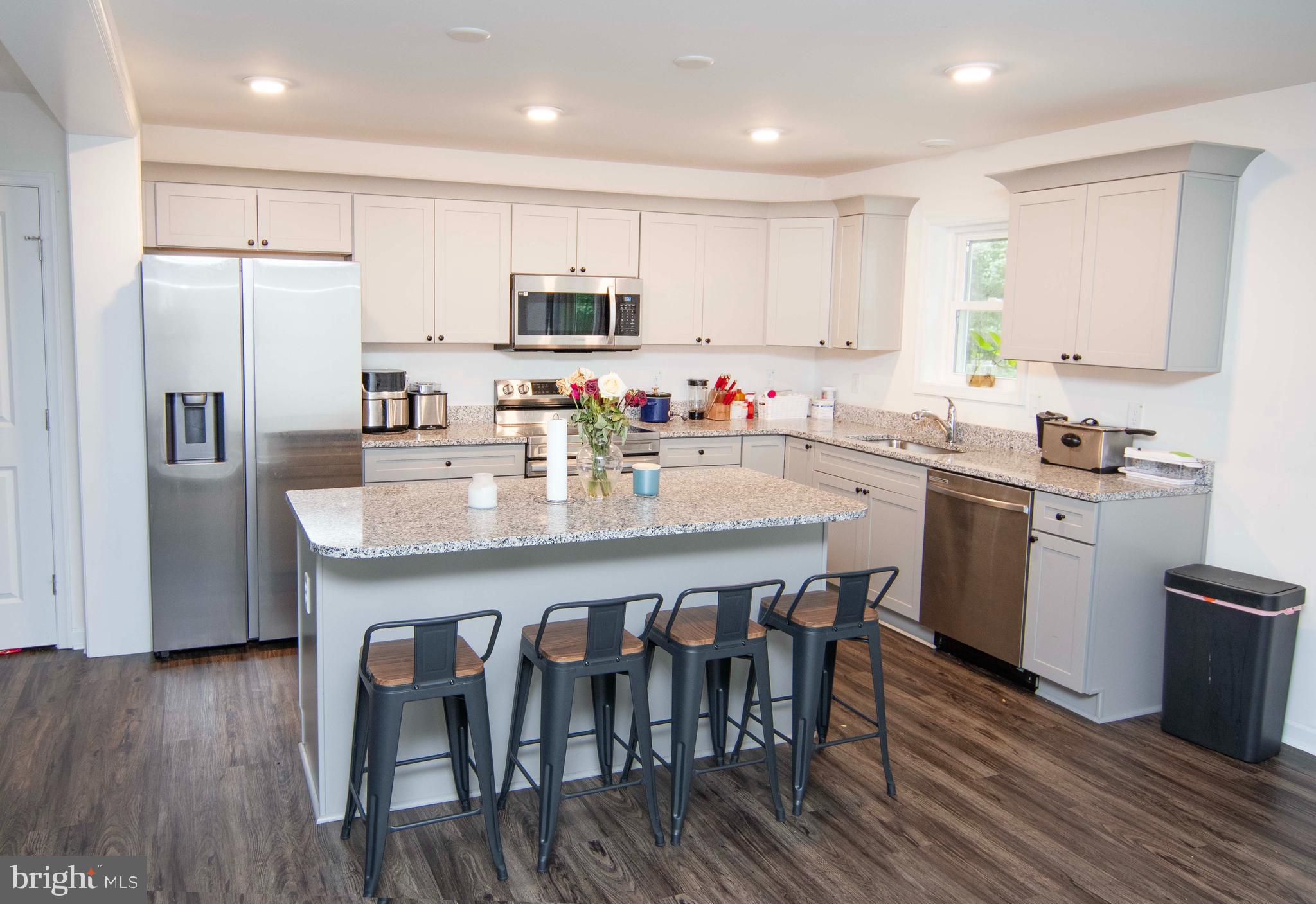 37444 CASTAWAY DRIVE