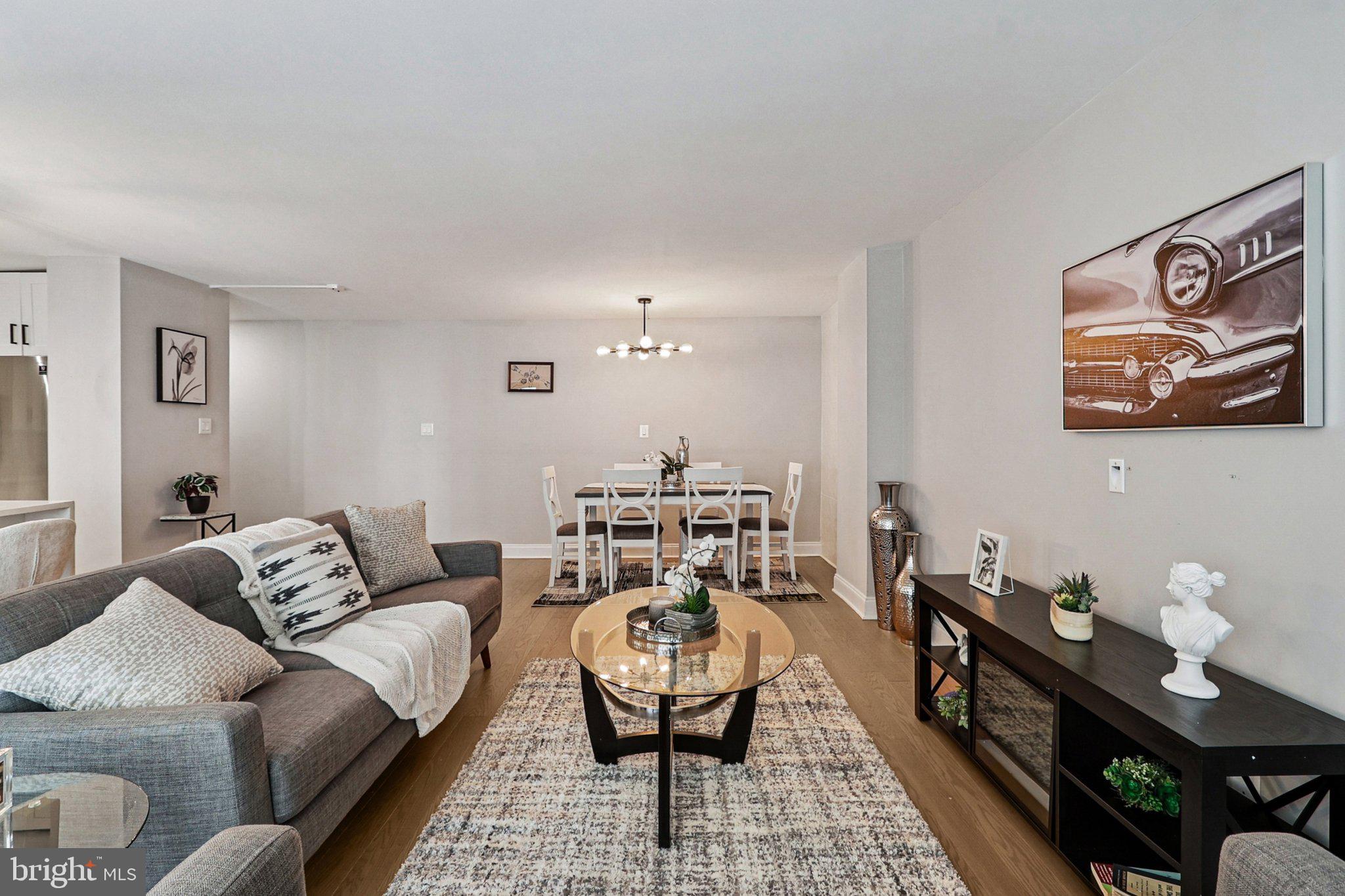 CHEVY CHASE - Residential