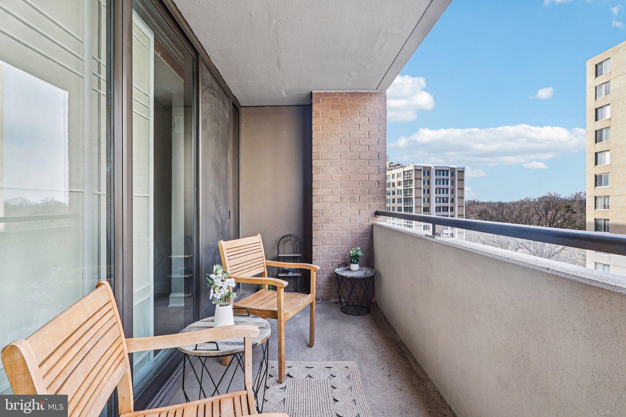 CHEVY CHASE - Residential