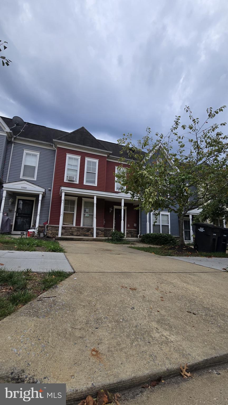 5002 KIMI GRAY COURT SE