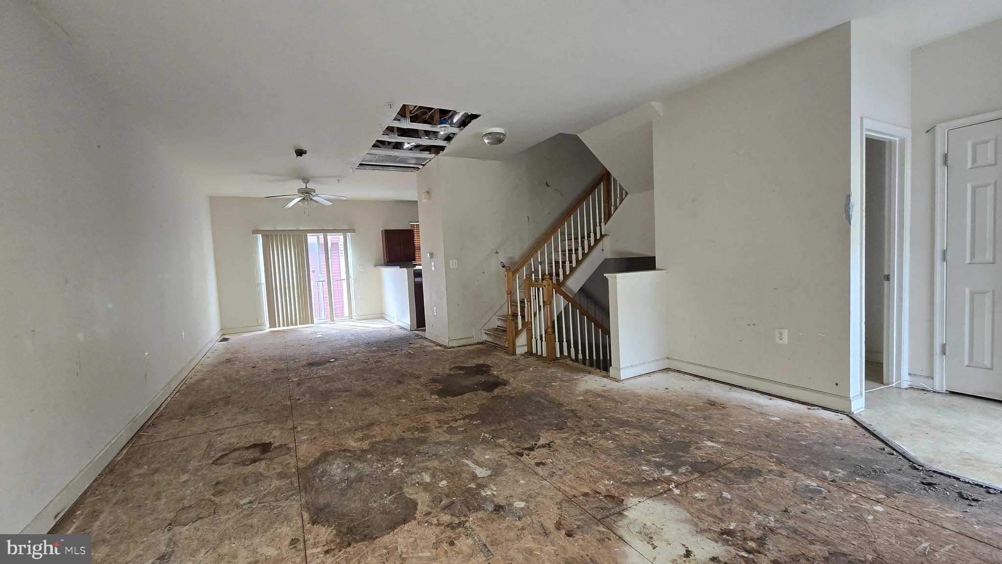 5002 KIMI GRAY COURT SE