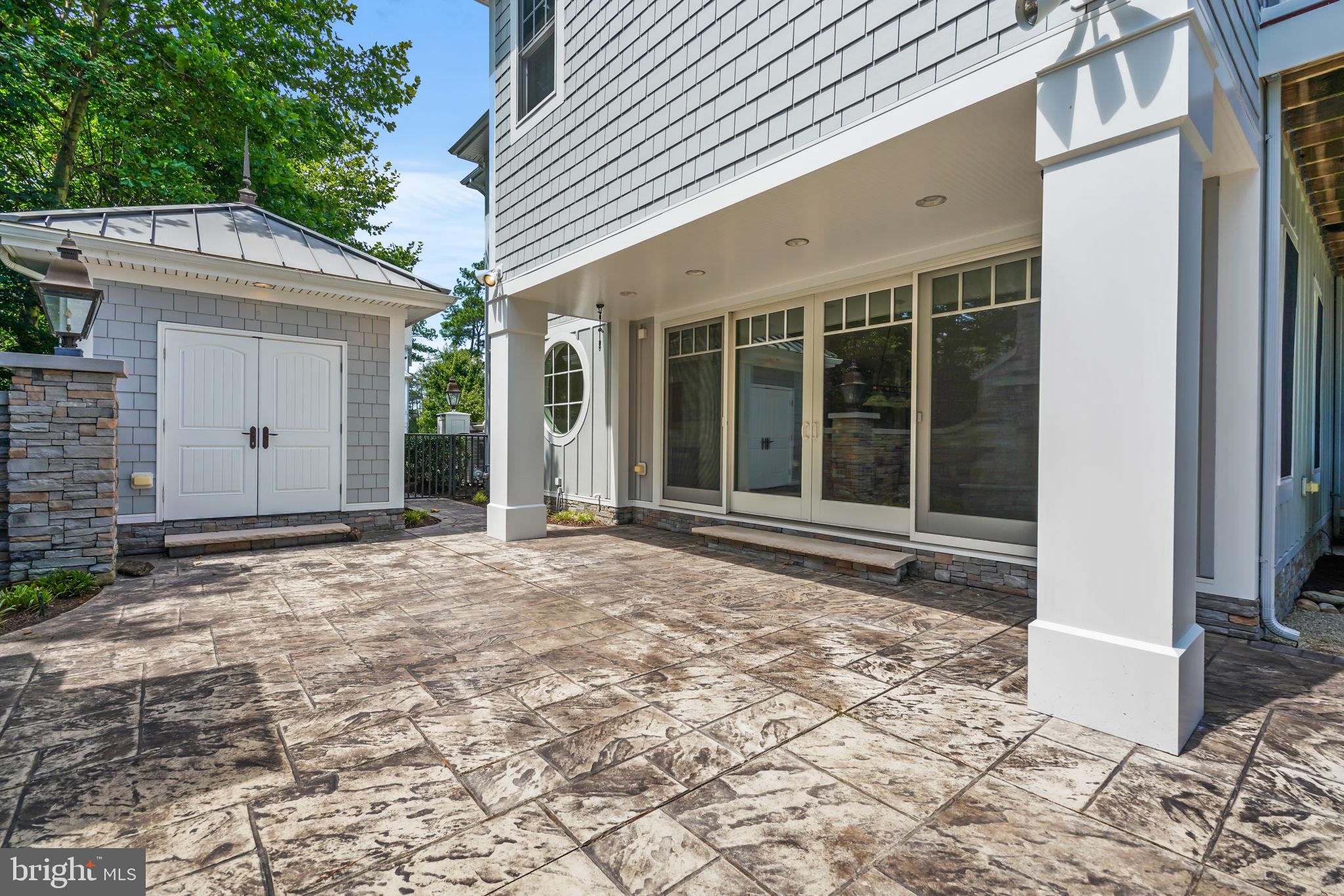 GLEN RIDDLE - Residential