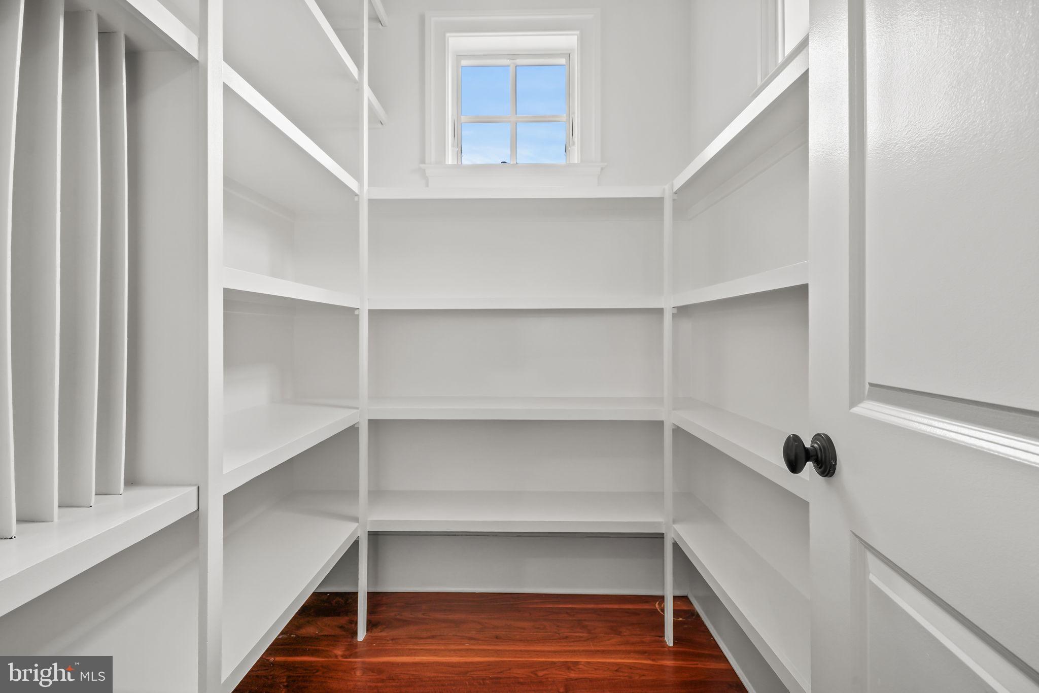 GLEN RIDDLE - Residential