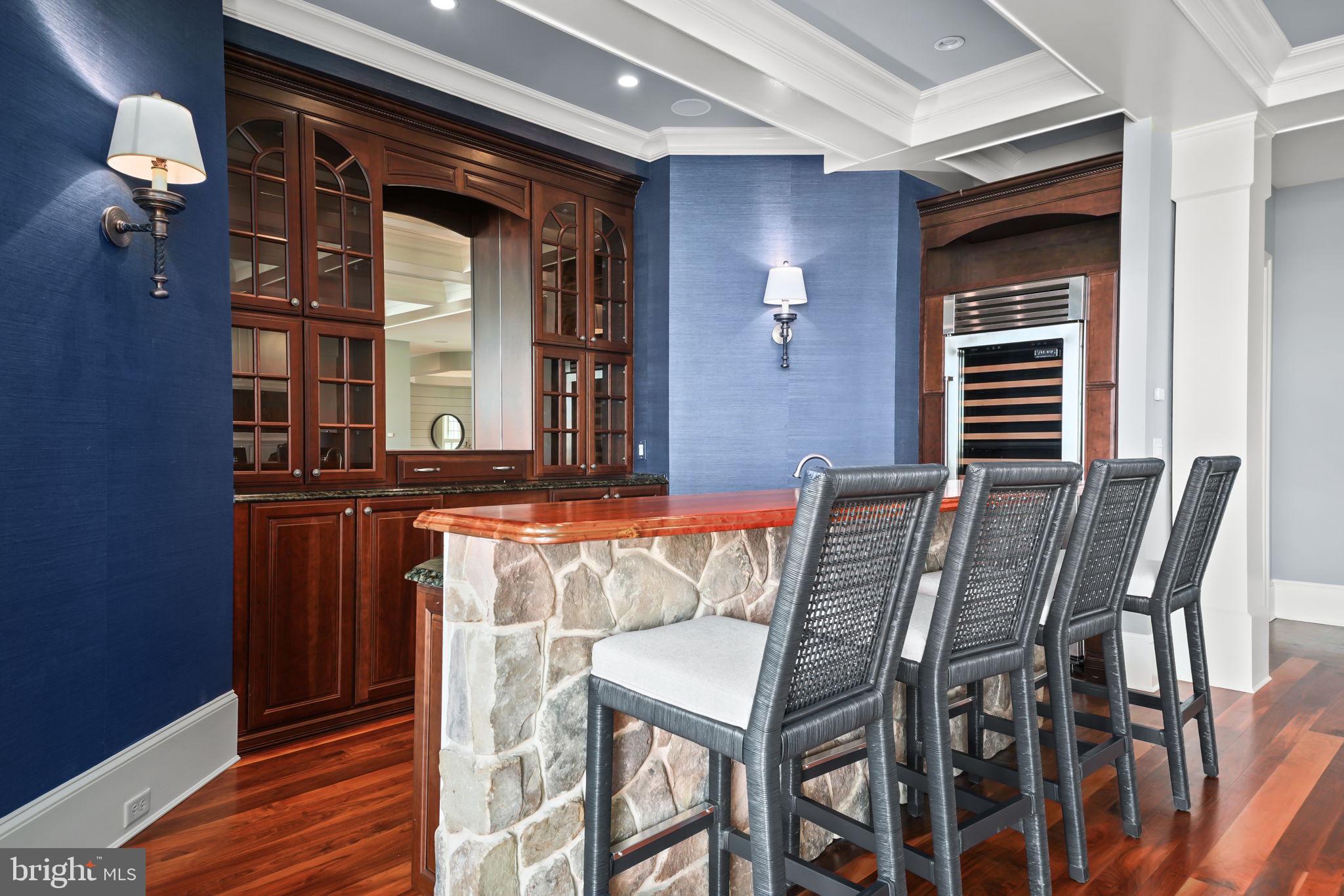 GLEN RIDDLE - Residential