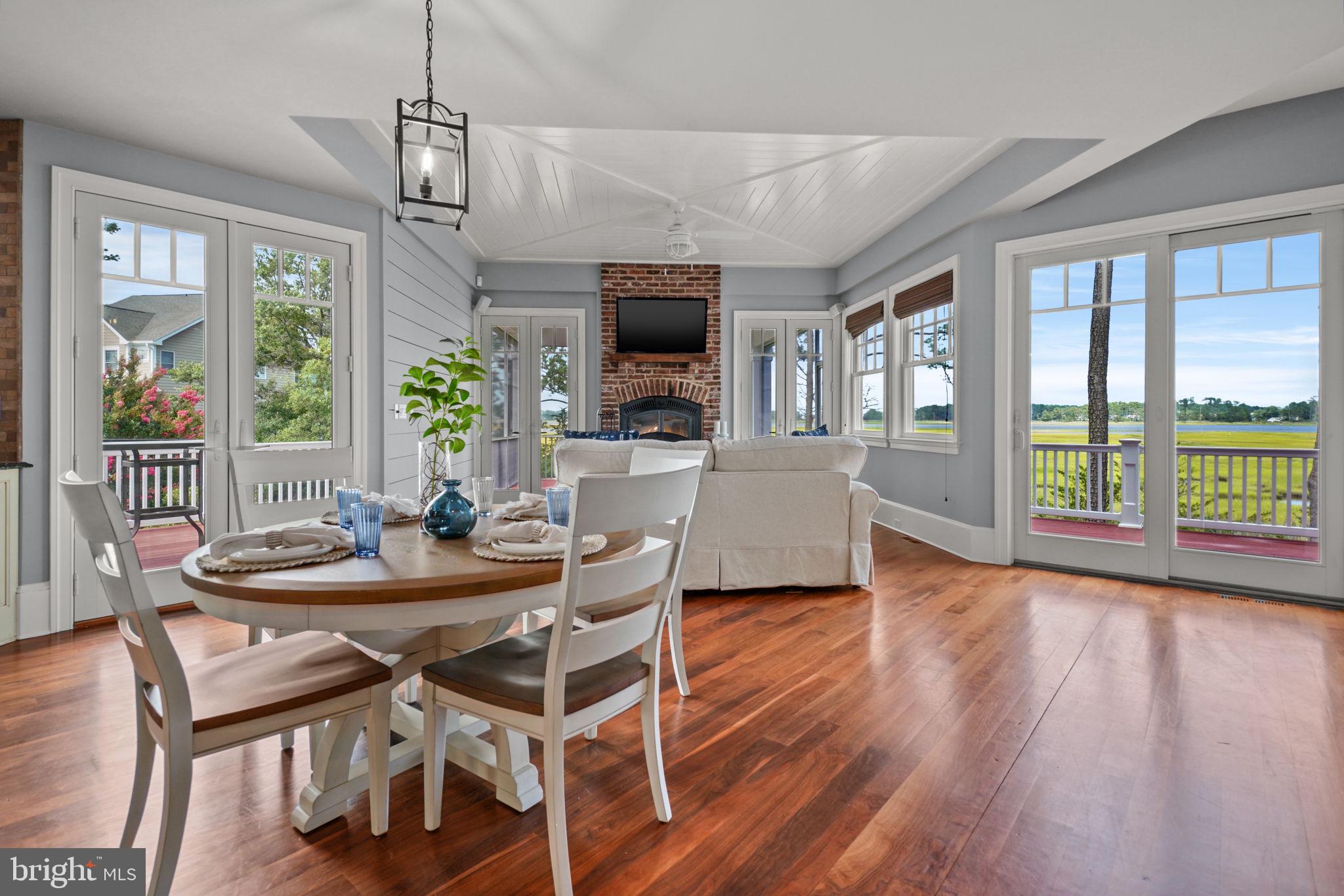 GLEN RIDDLE - Residential