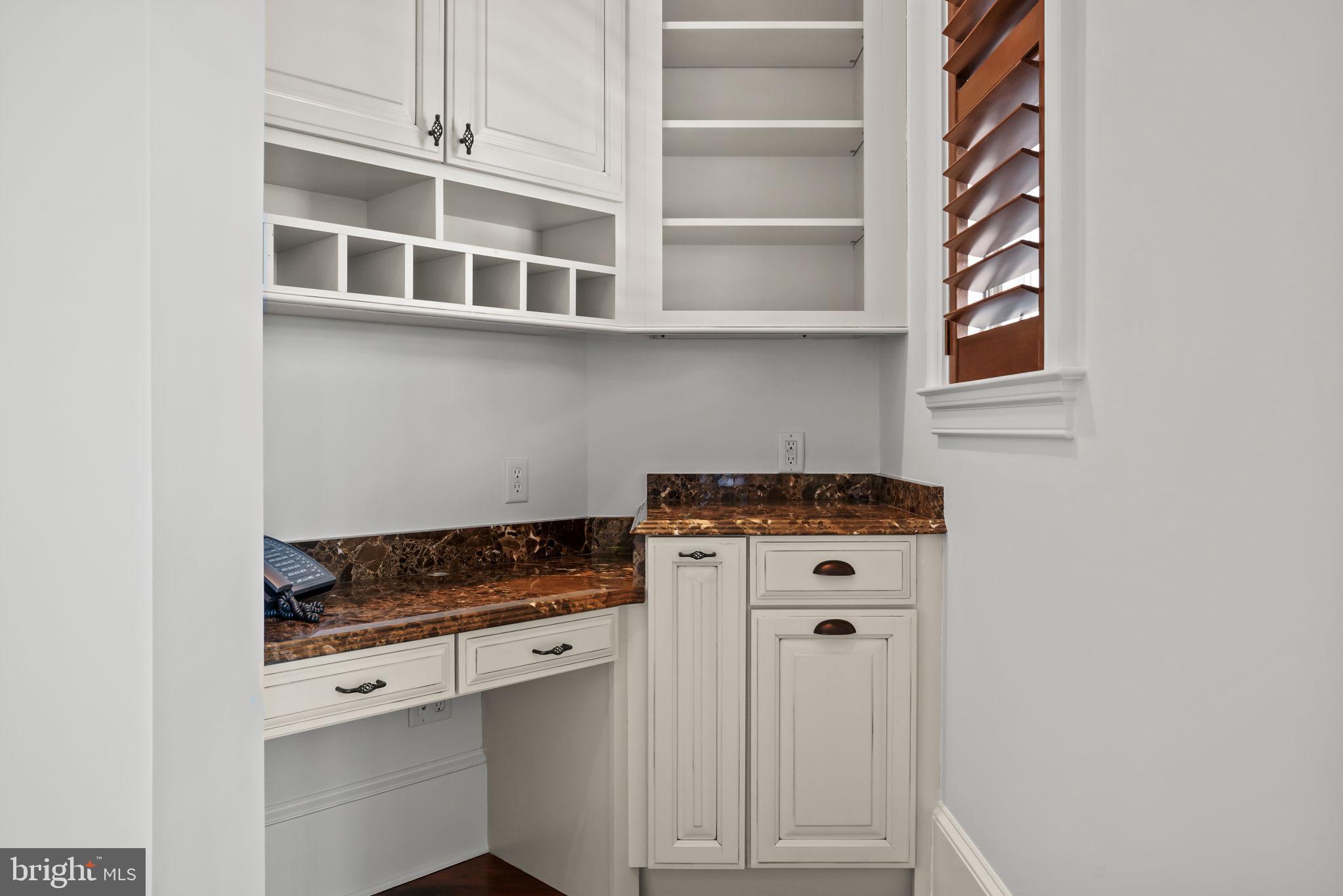 GLEN RIDDLE - Residential