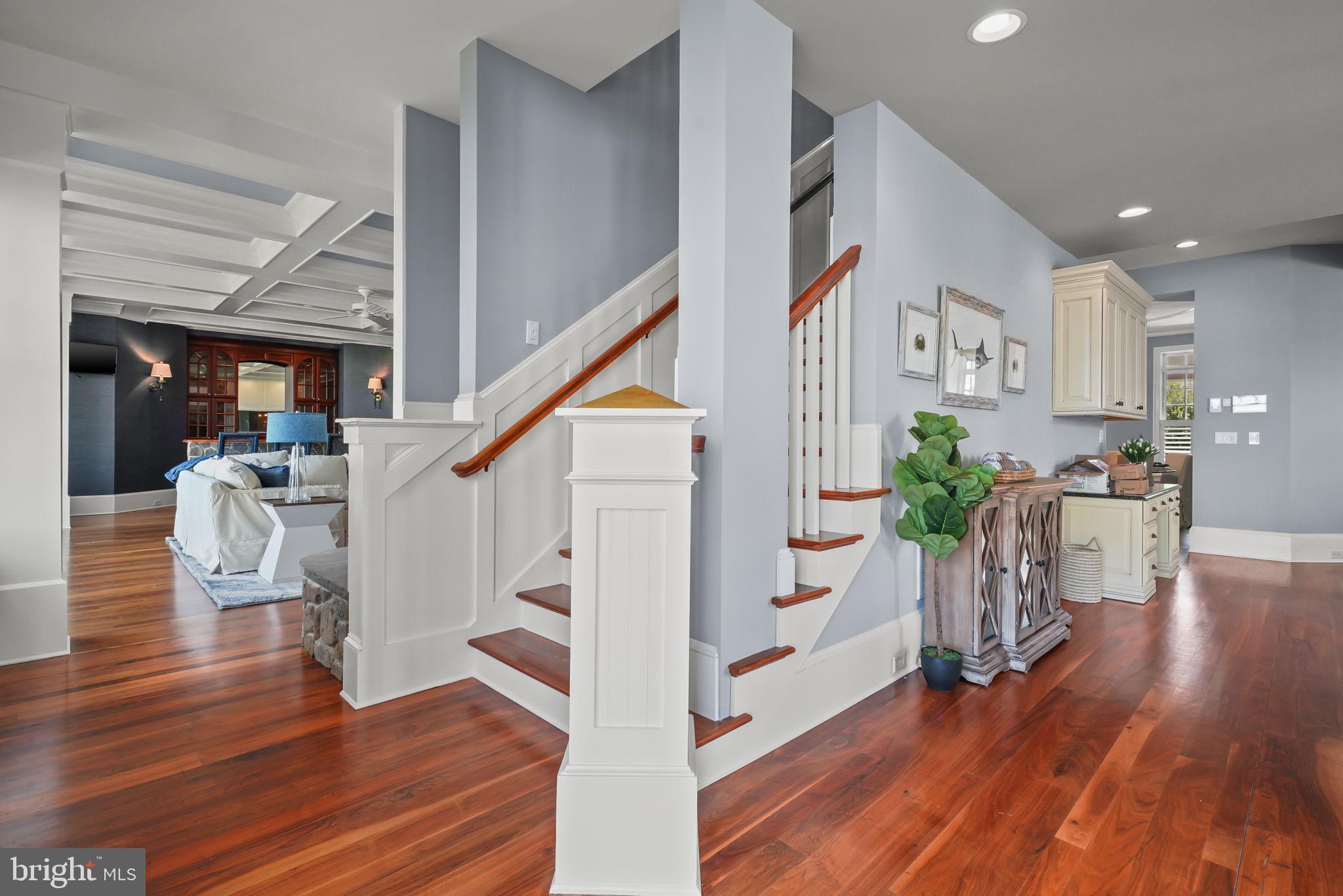 GLEN RIDDLE - Residential