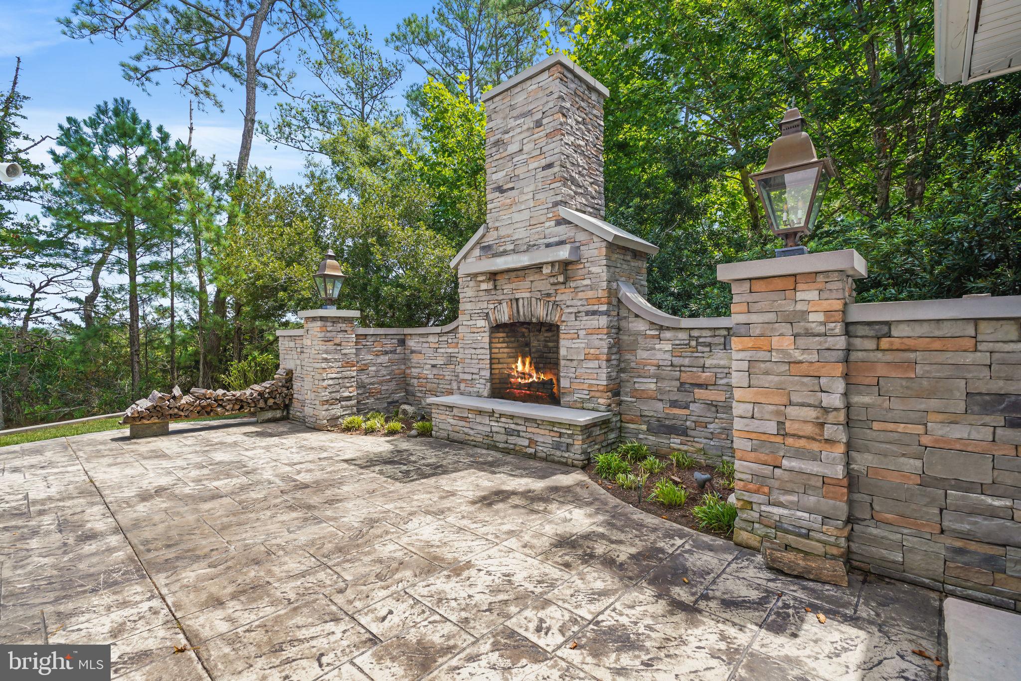 GLEN RIDDLE - Residential