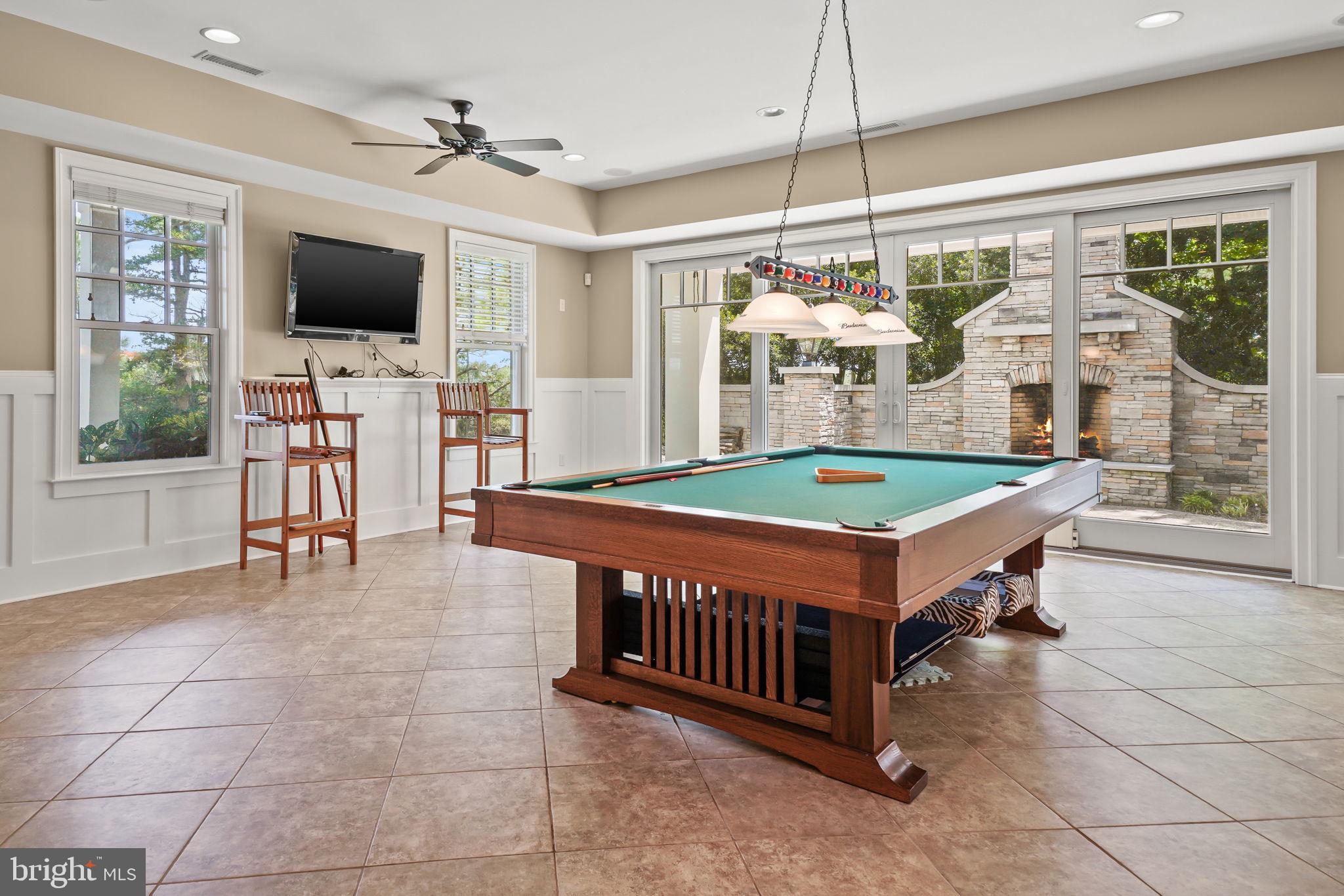 GLEN RIDDLE - Residential