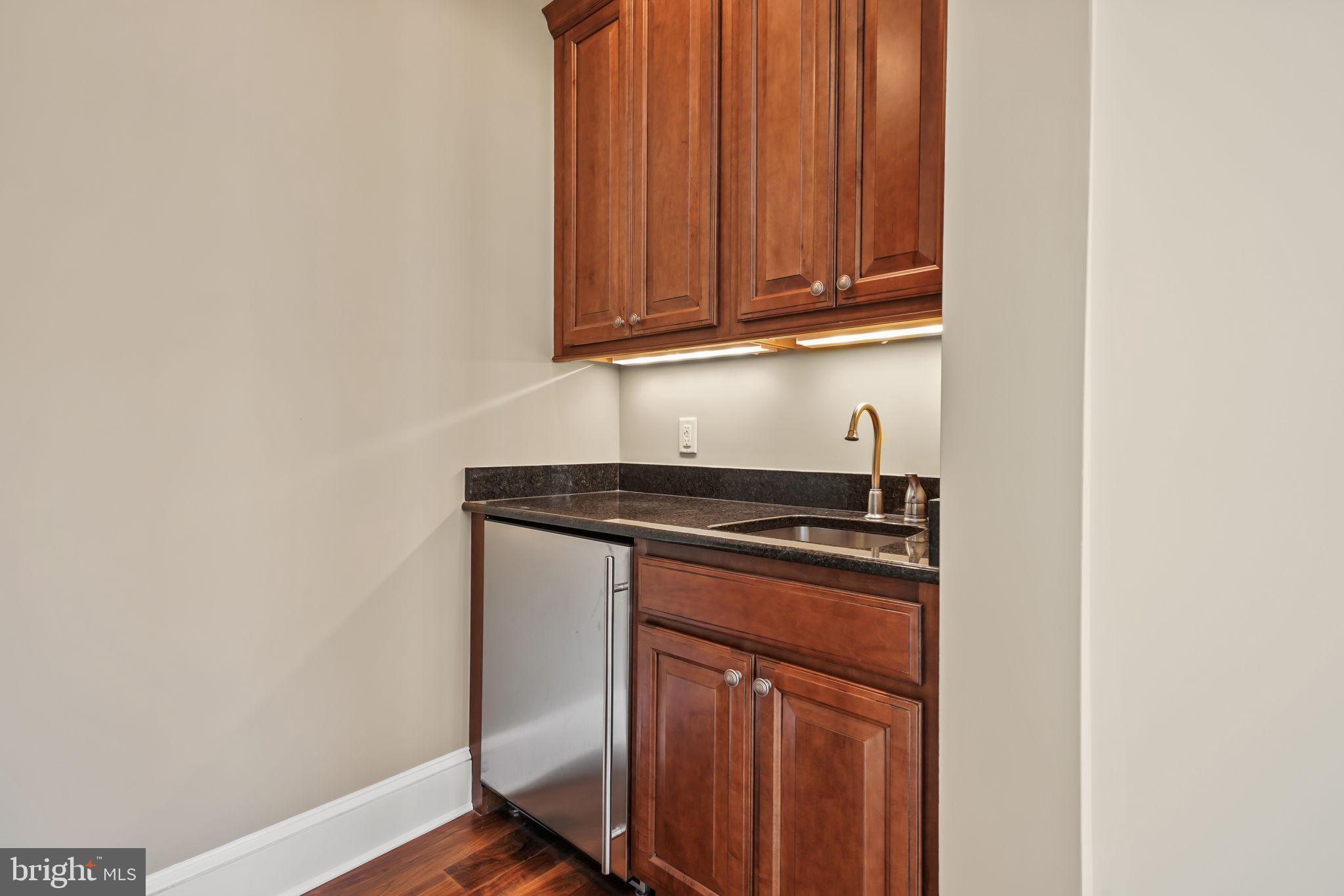 GLEN RIDDLE - Residential