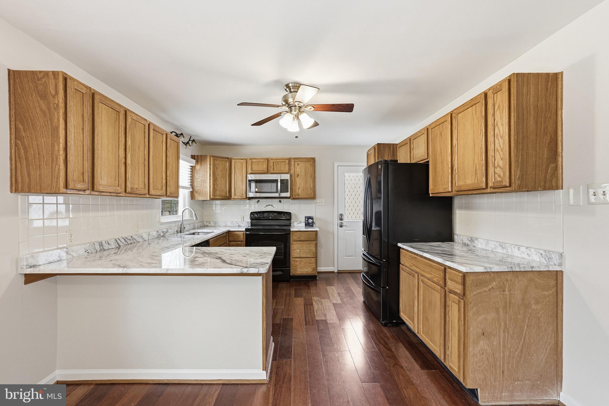 ROLLING WOODS - Residential