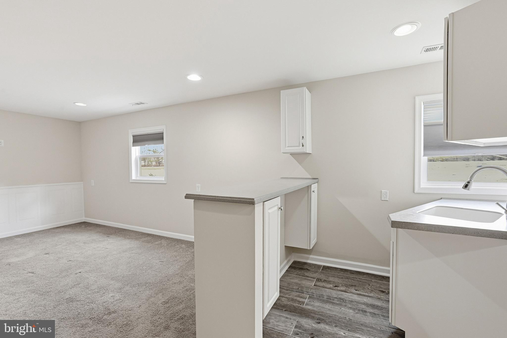 ROLLING WOODS - Residential