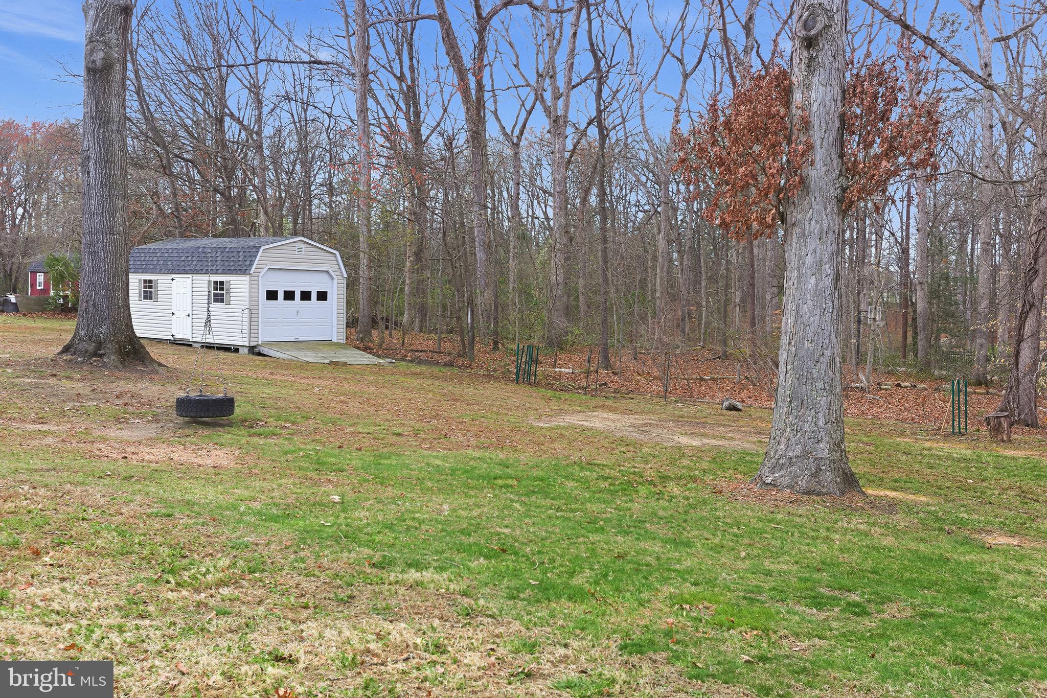 ROLLING WOODS - Residential