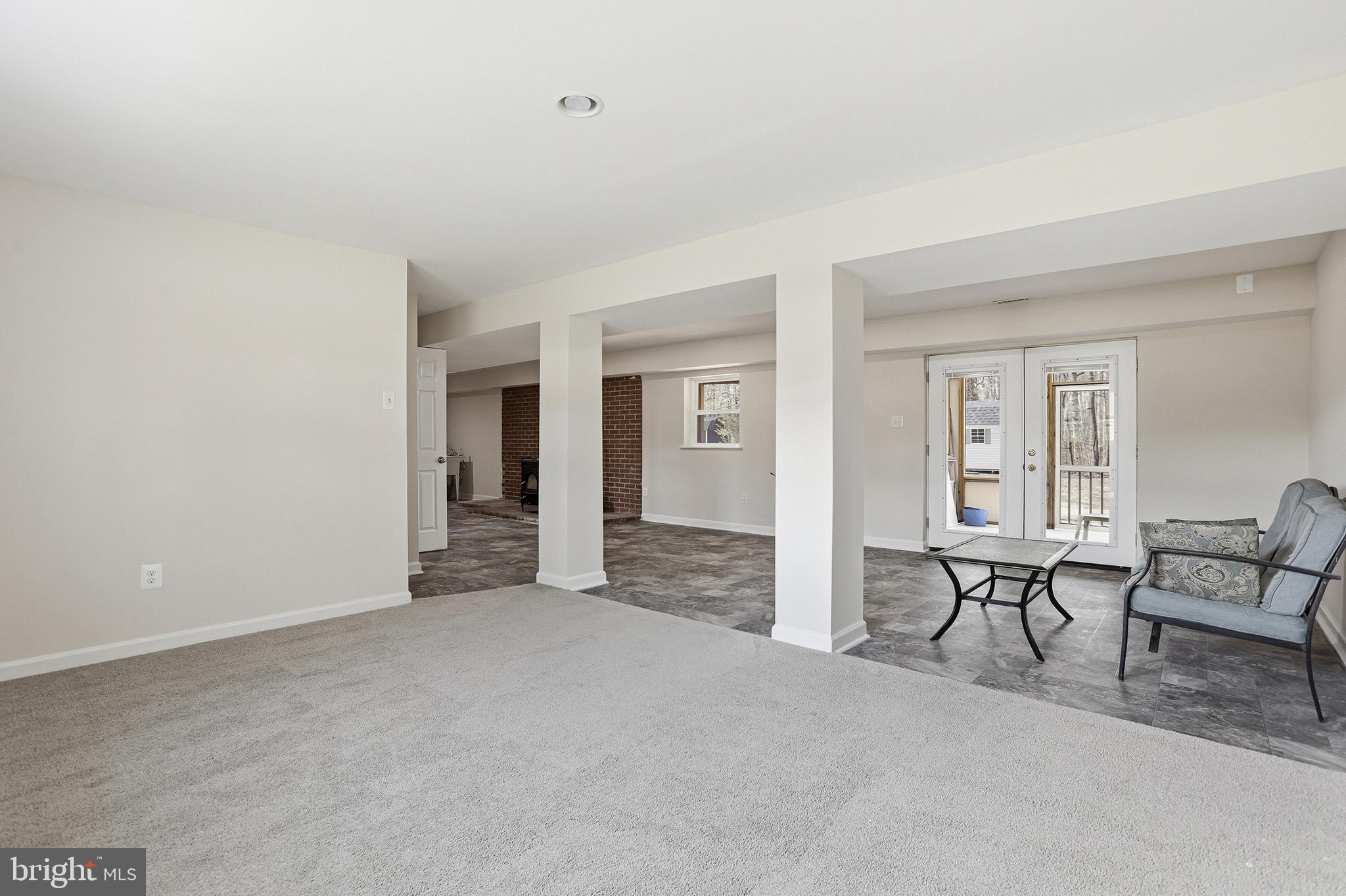 ROLLING WOODS - Residential