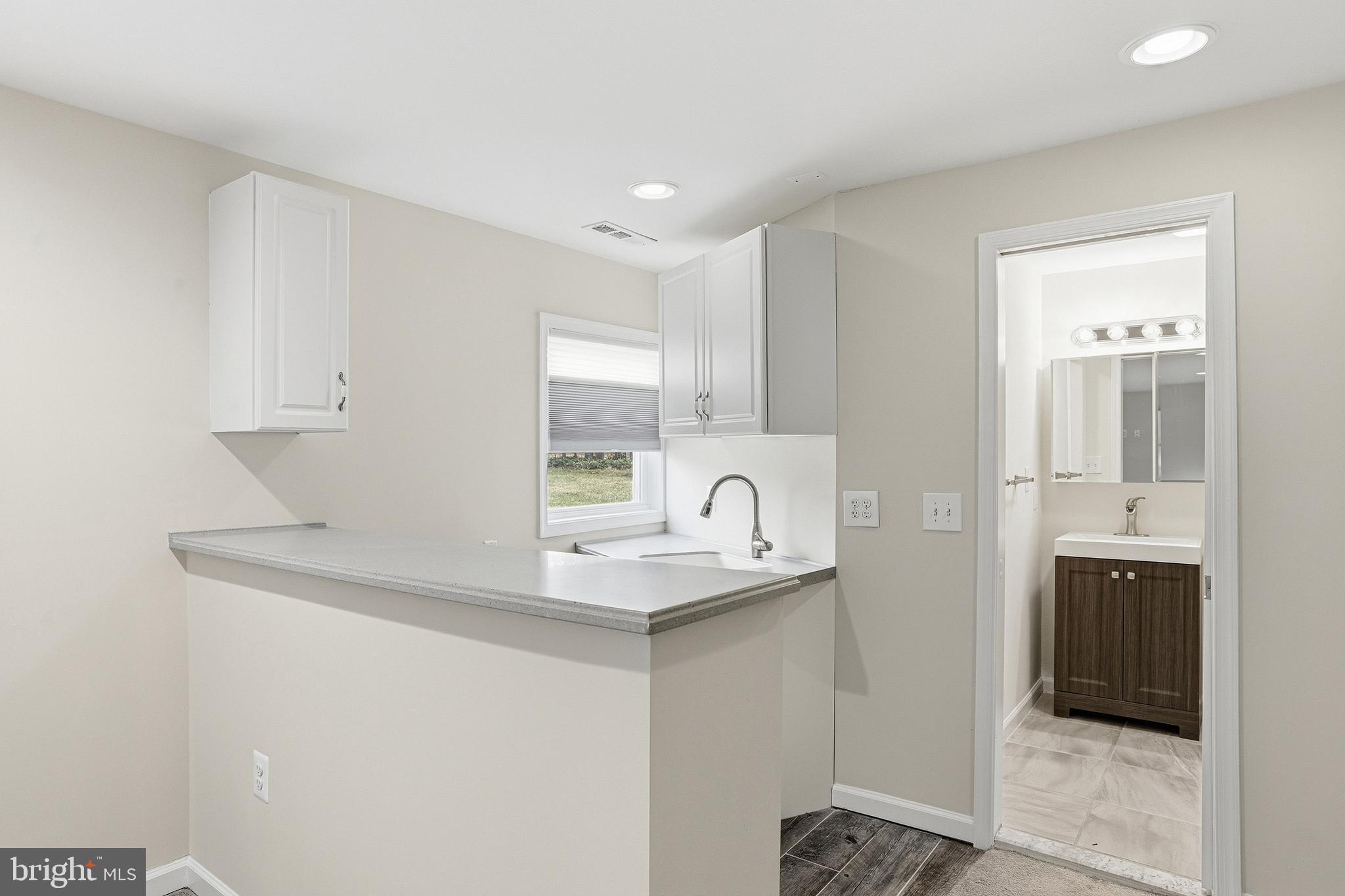 ROLLING WOODS - Residential