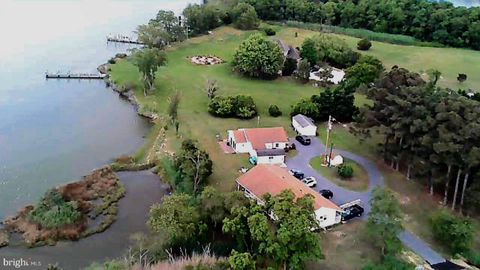 Homes For Sale - 10273 Deal Island Road<br/> DEAL ISLAND, MD 21821