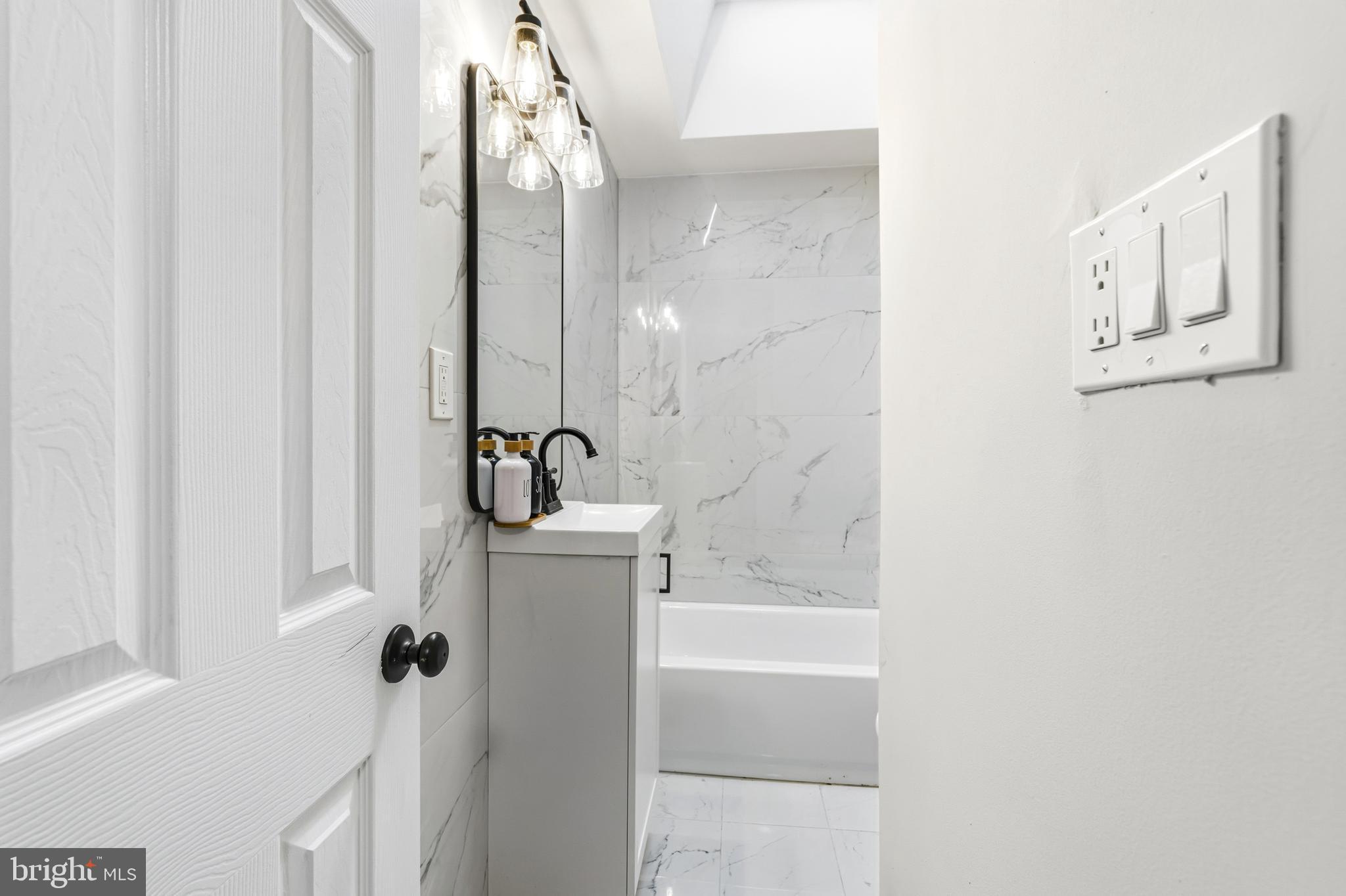 DELMAR VILLAGE - Residential