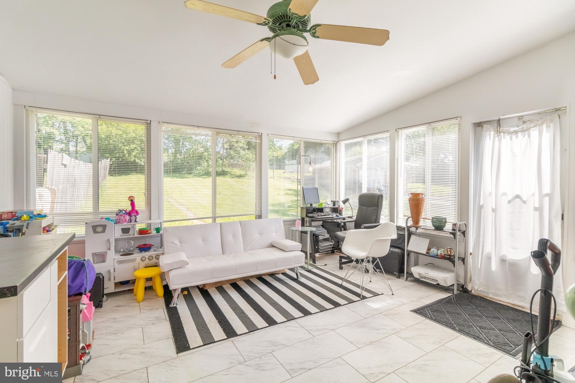 BACK RIVER HIGHLANDS - Residential