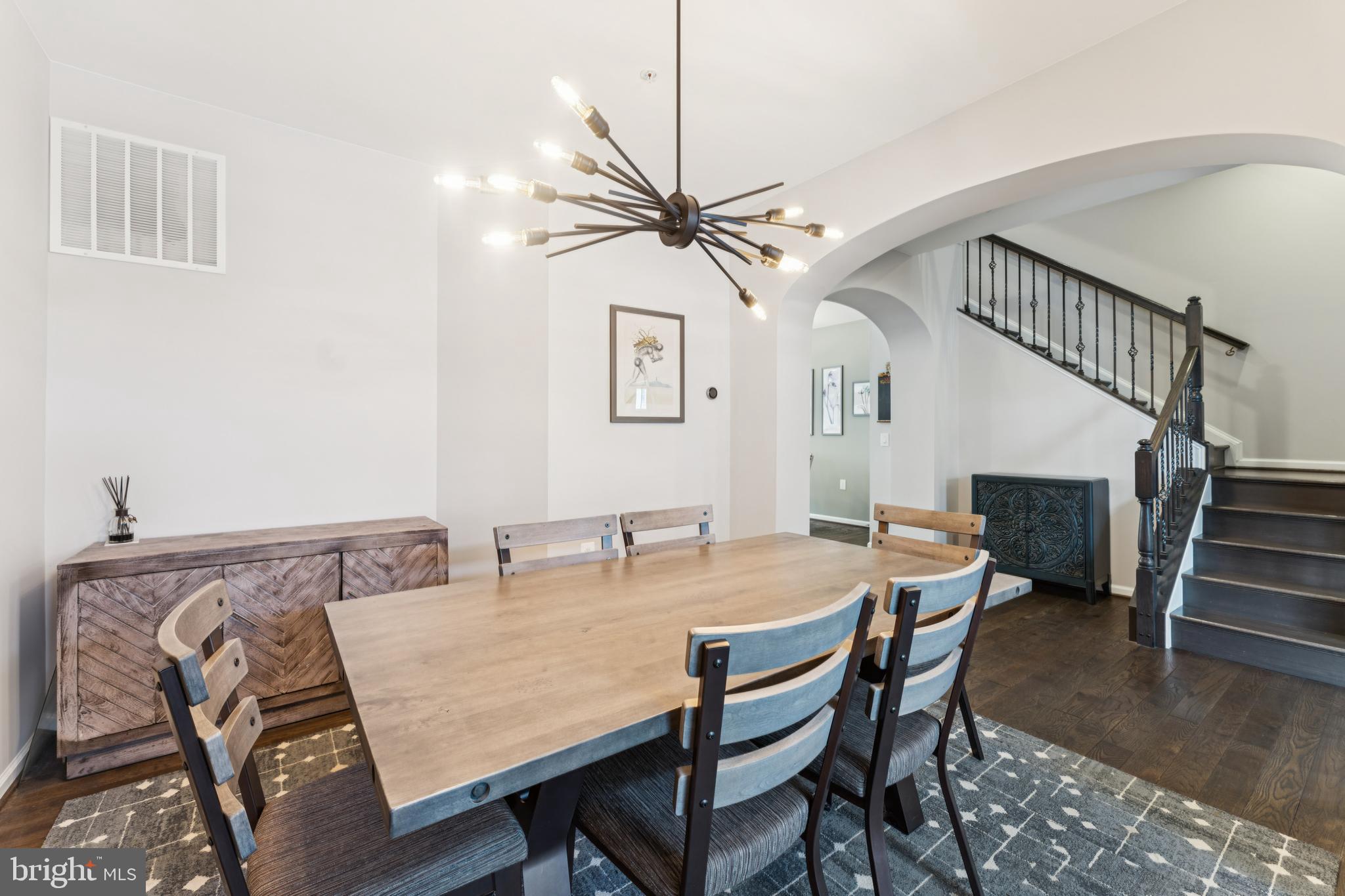 WORMANS MILL - Residential