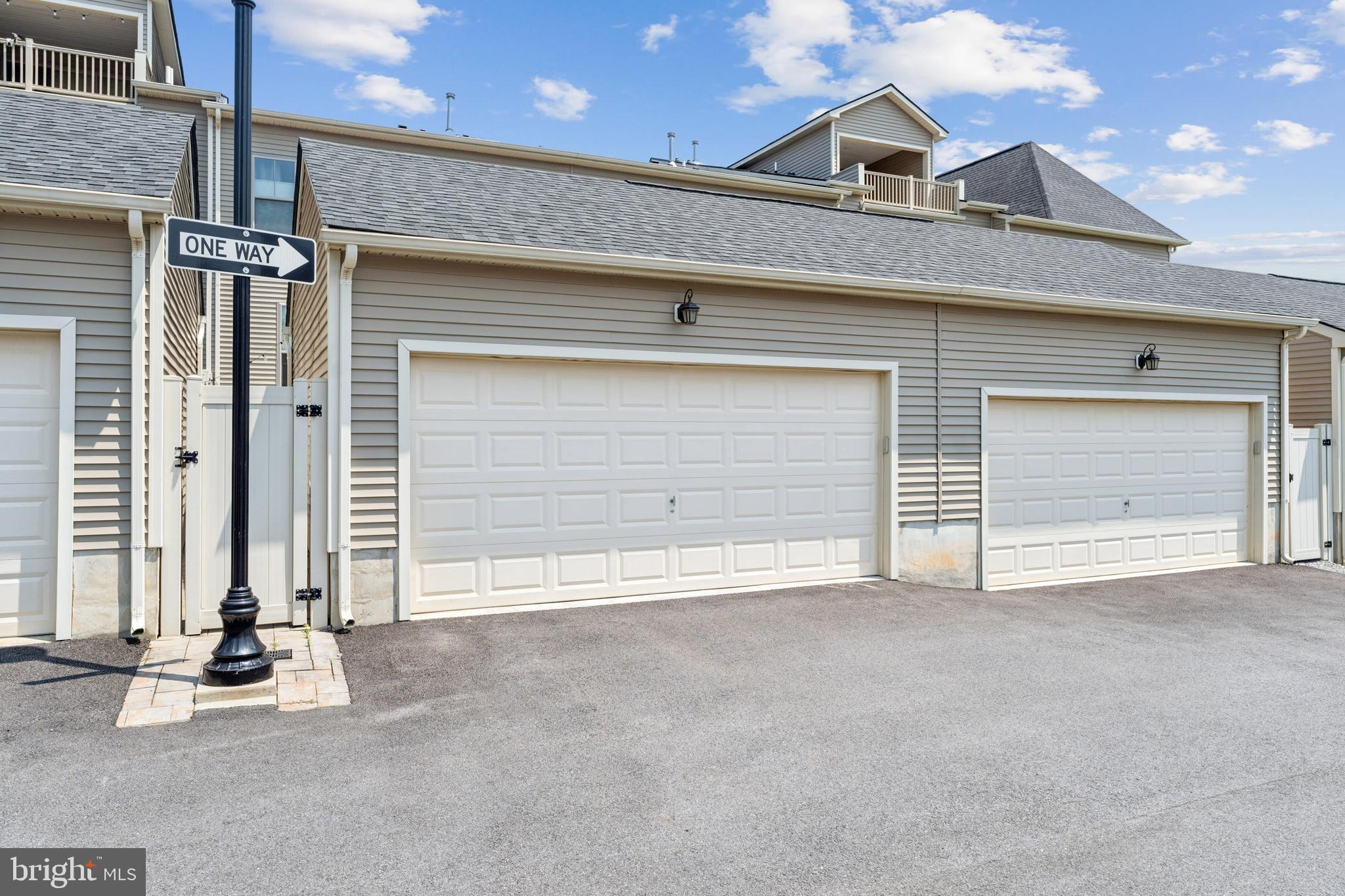 WORMANS MILL - Residential