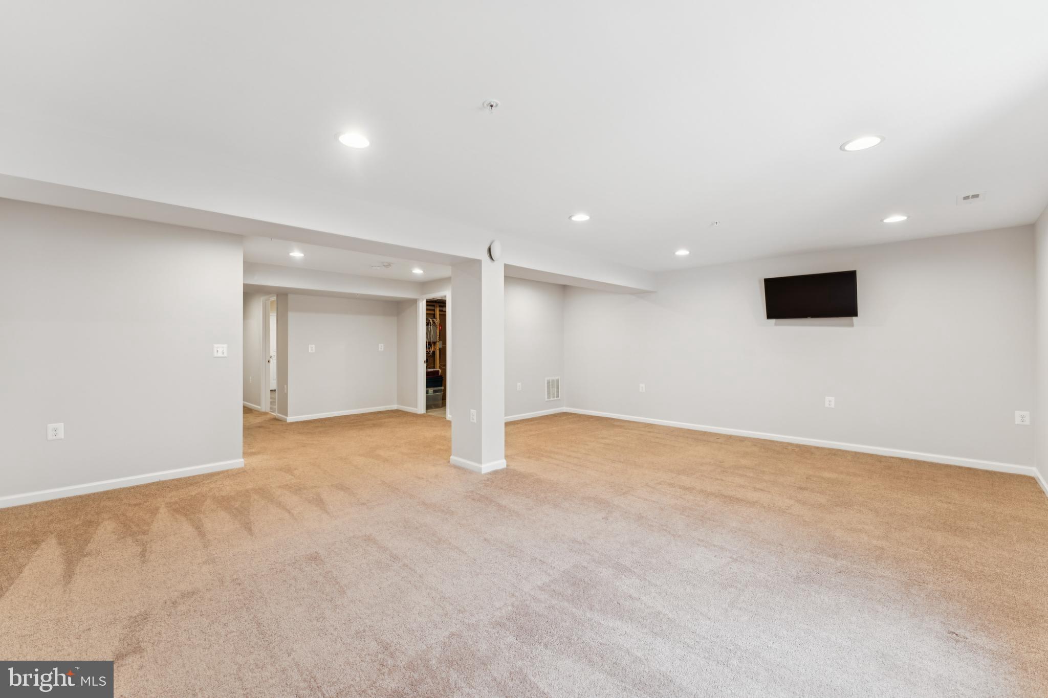 WORMANS MILL - Residential