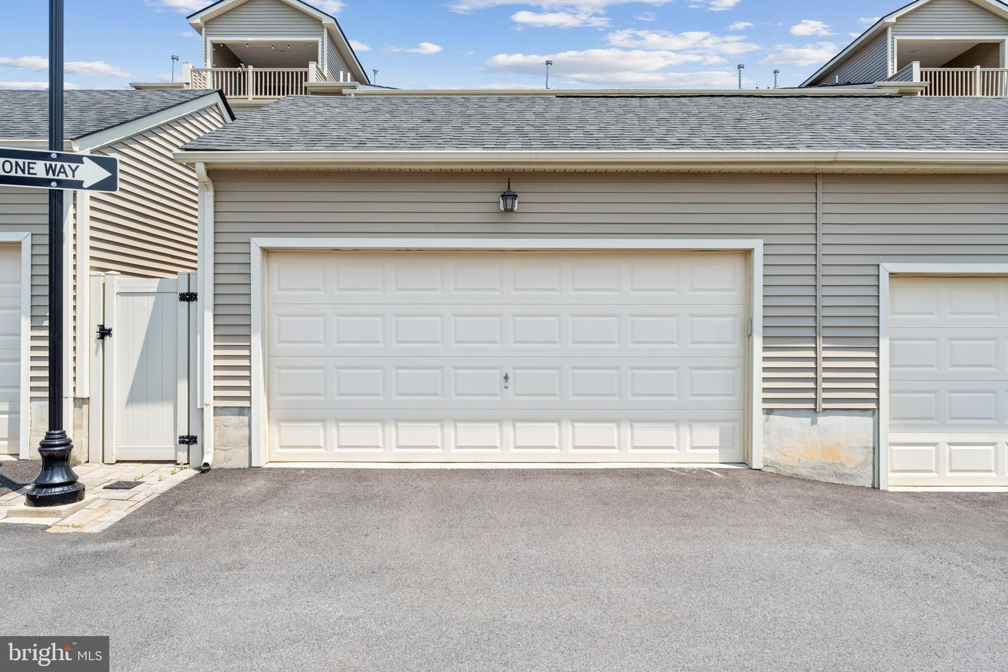 WORMANS MILL - Residential